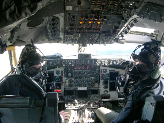 KC-135 aircrew from McConnell AFB, Kan., test the prototype Quick Don Mask designed to provide an advanced protective integration of the eyes and nose, for the Air Mobility Command Test and Evaluation Squadron recently at McGuire AFB, N.J.  (U.S. Air Force photo/Senior Master Sgt. Cliffton Herndon)