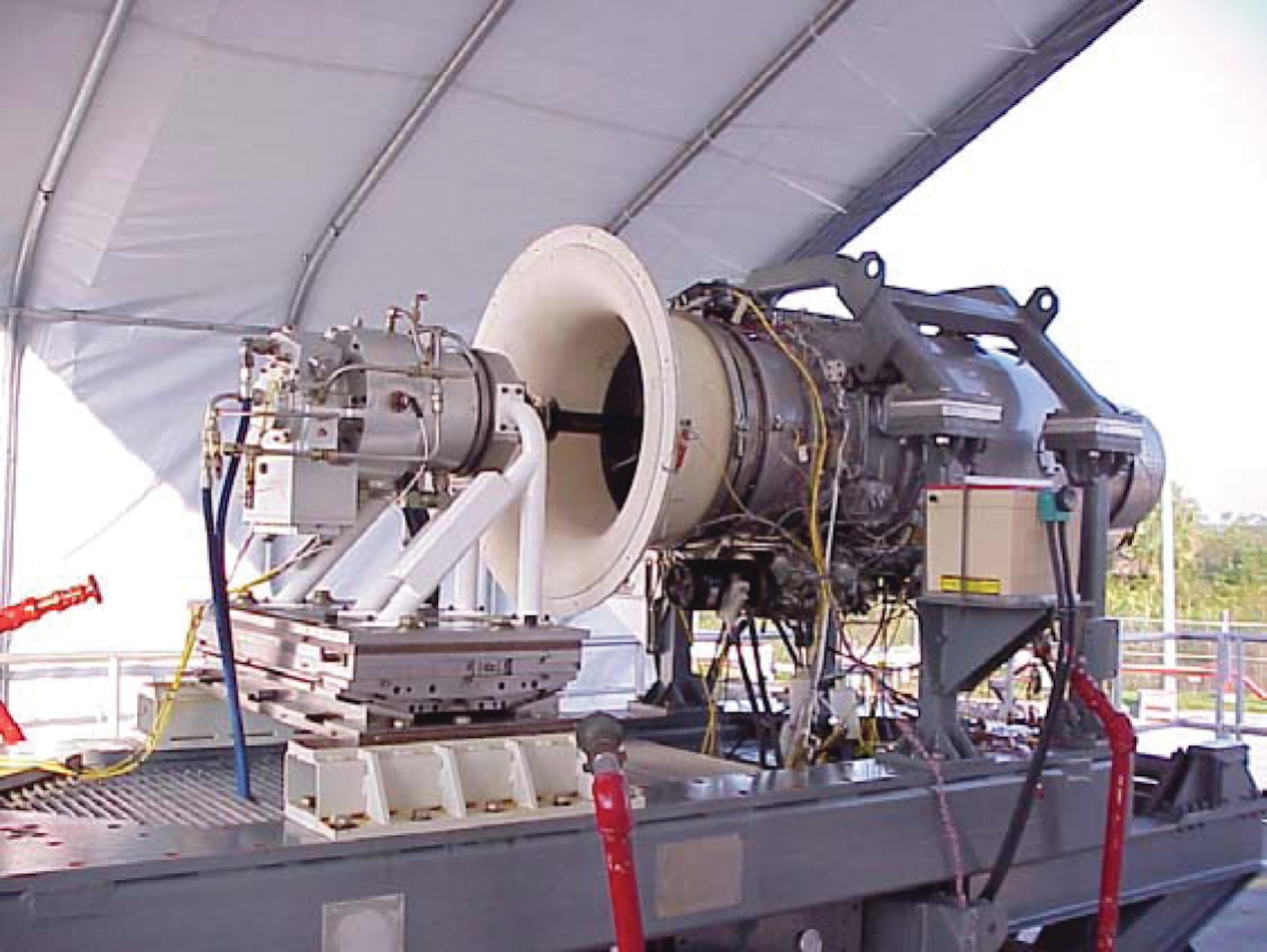 Demonstration of near-instantaneous low-spool power extraction using a Pratt & Whitney JT15D engine