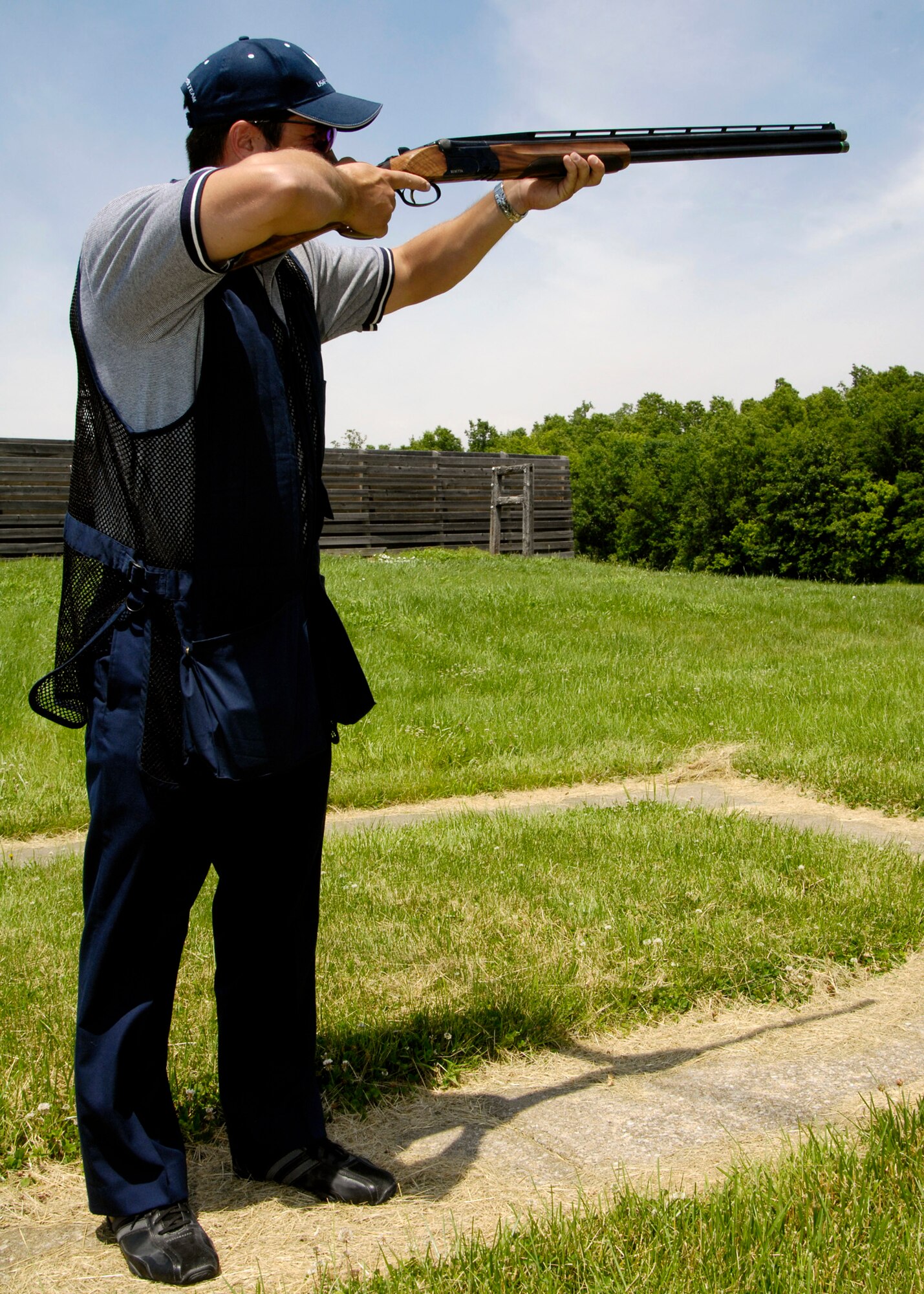 SCOTT AIR FORCE BASE, Ill. -- Sergeant Hadley focuses in preparation to shoot the "bird".
(U.S. Air Force photo/Senior Airman Mildred Guevara)