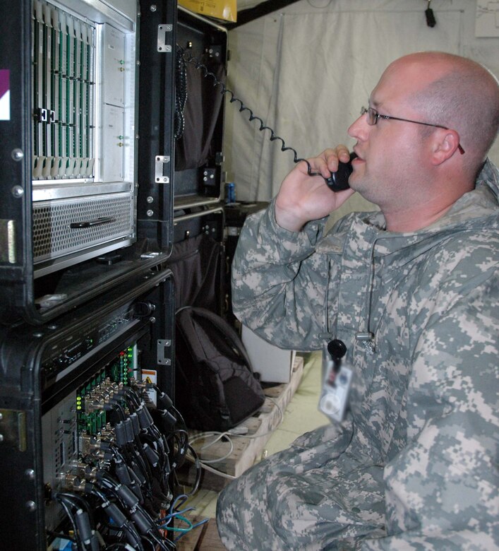 Staff Sgt. Sean Stretch, 934th Communications Flight tests a communication link at Operation Global Medic at Fort McCoy, Wisc.   The exercise is a joint-service exercise that includes various master event scenario lists, which simulate forces operating in a global environment and require leaders to make time-sensitive decisions.  Global Medic takes place simultaneously at Ft. Gordon, Ga., Ft. McCoy, Wisc., Camp Parks, Calif., and Ft. Sam Houston, Texas. Air Force Photo/Staff Sgt. Josh Nason