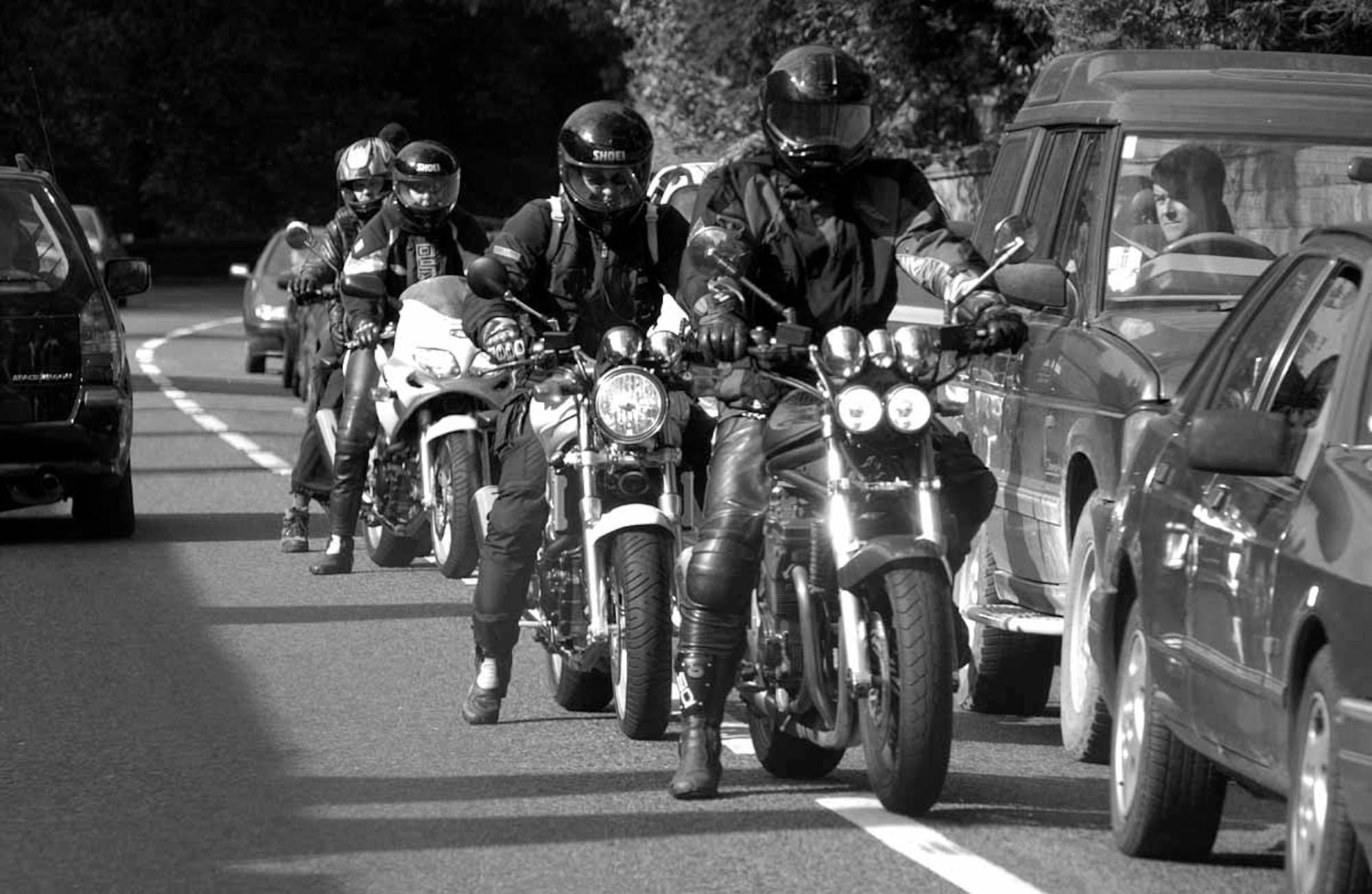 Ten things automobile drivers should know about motorcycles.

