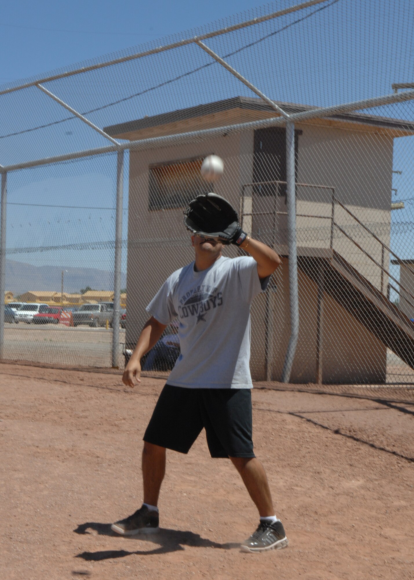Tech Sgt. Henry Luna, 746th Test Squadron, logistics material control activity NCOIC catches a softball in warm-ups during the 46th Test Group's Charity Softball Game June 12 on Holloman Air Force Base, N.M. The 46th Test Group military and civilians raised money for a local non- profit organization in the Alamogordo community. The term "nonprofit" does not imply any specific type of legal structure, "nonprofits" simply means they are mission-driven, not profit-driven.
 

(U.S. Air Force photo/Senior Airman Anthony Nelson Jr)

