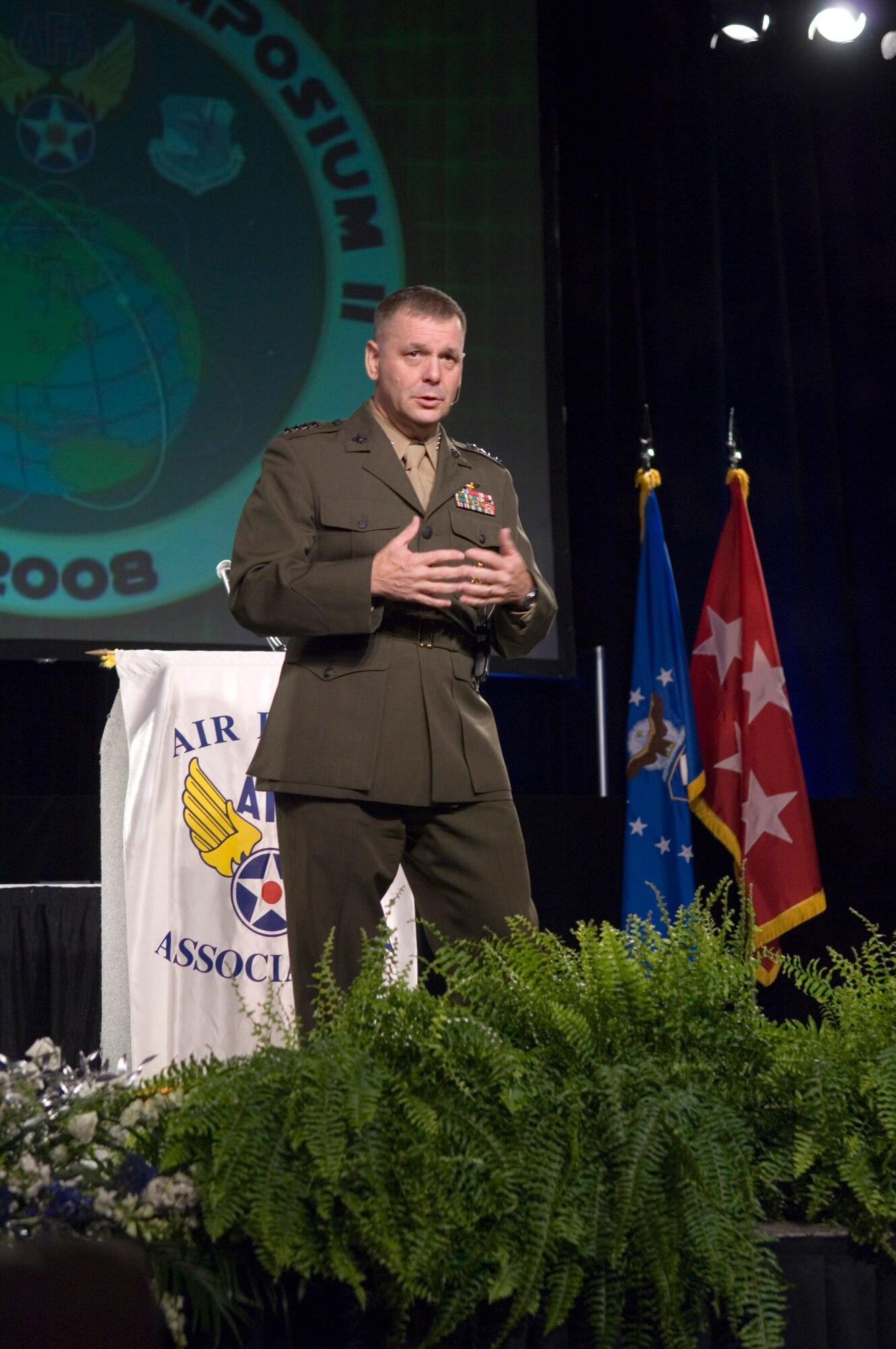 Gen. James E. Cartwright, vice chairman of the Joint Chiefs of Staff, addresses attendees June 19 at the second annual Air Force Cyberspace Symposium in Marlborough, Mass.  (U.S. Air Force photo/Rick Berry)