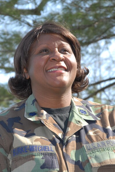 Lt. Col. Shirley Burke officially retired
in June after serving 28 years that
included active and Reserve duty.
She will tell you it has been a full and
rewarding military career.
As a school girl growing up in
Alabama, Colonel Burke loved
science and dreamed of being an
aeronautical engineer. After high
school, she applied to the Air Force
ROTC program during her first year
at college.
“I tried ROTC, on a ‘look and see’
basis. I wasn’t thinking about a long
career in the Air Force at the time,”
she said. But, she completed four
years of training and received her Air
Force ROTC commission in May
1980 upon graduating from Alabama
State University.
She earned a bachelor’s degree in
computer information systems.
The “butterbar” Burke began her
active duty career in data automation
at Langley AFB, VA. At Langley, she
was busy learning her profession and
making life-long friends.
“You always remember your first-duty
assignment. Also, you don’t forget
the people who helped you along the
way.” She still writes and keeps up
with many of
her former
Langley friends
and coworkers.
Colonel Burke
credits a former
commander,
retired Brig.
Gen. Walter
Jones, as her
career mentor.
“He demanded a lot and expected
you to know your job. At the same
time, he would share his knowledge.”
She spent many years and several
assignments in the old Air Force
Communications Command. Colonel
Burke has served as OIC of plans
and programs and chief of
communications-maintenance. Other
assignments include chief of the
2069th Communications Group at
Nellis AFB, Nevada. Colonel
Burke also served as plans and
programs officer at AFCC at Scott.
After leaving the active duty Air
Force, she joined 932nd AW in
January 1993. Based on Colonel
Burke’s prior experience, she was
selected as chief of the 932nd
Communications Flight. Several
years later, the flight was eliminated
due to a reorganization.
“We were a close-knit group and it
was a lit