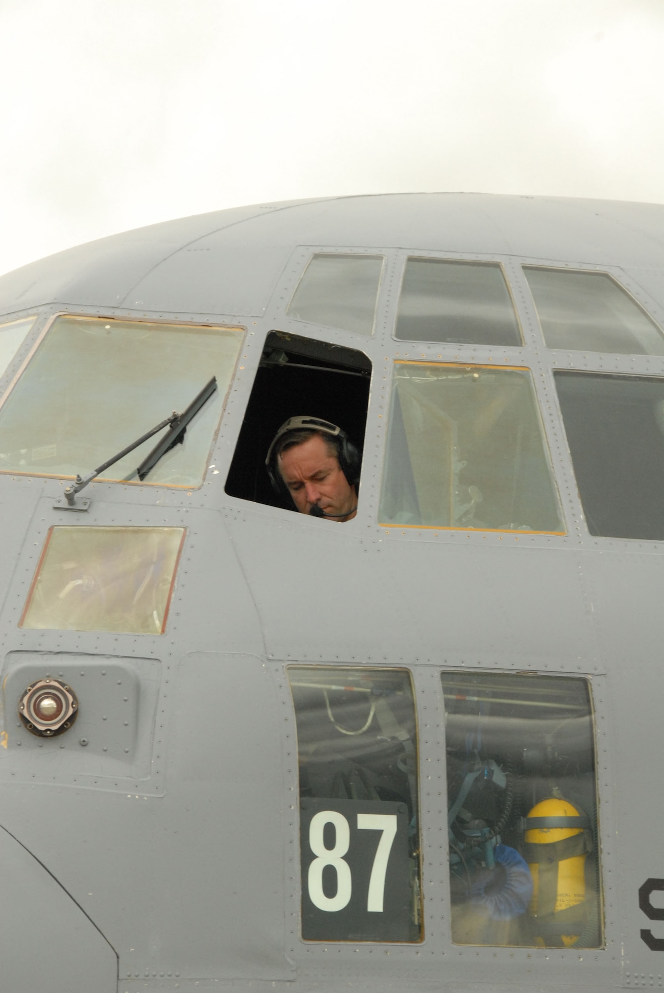 June 17 marked the beginning of history for the 107th Airlift Wing as the first qualified crewmembers of the wing flew their initial mission in the C-130H2 aircraft.  Majors Gregory Miller and Todd Guay piloted the aircraft augmented by crewmembers of the 914th Airlift Wing, Air Force Reserve.  This was a local guard training mission for pilot proficiency.  These training missions prepare aircrew to employ the aircraft into combat areas when deployed overseas.Major Miller preforms operations checks before flight.(USAF Photo/Tech Sgt Catherine Perretta)