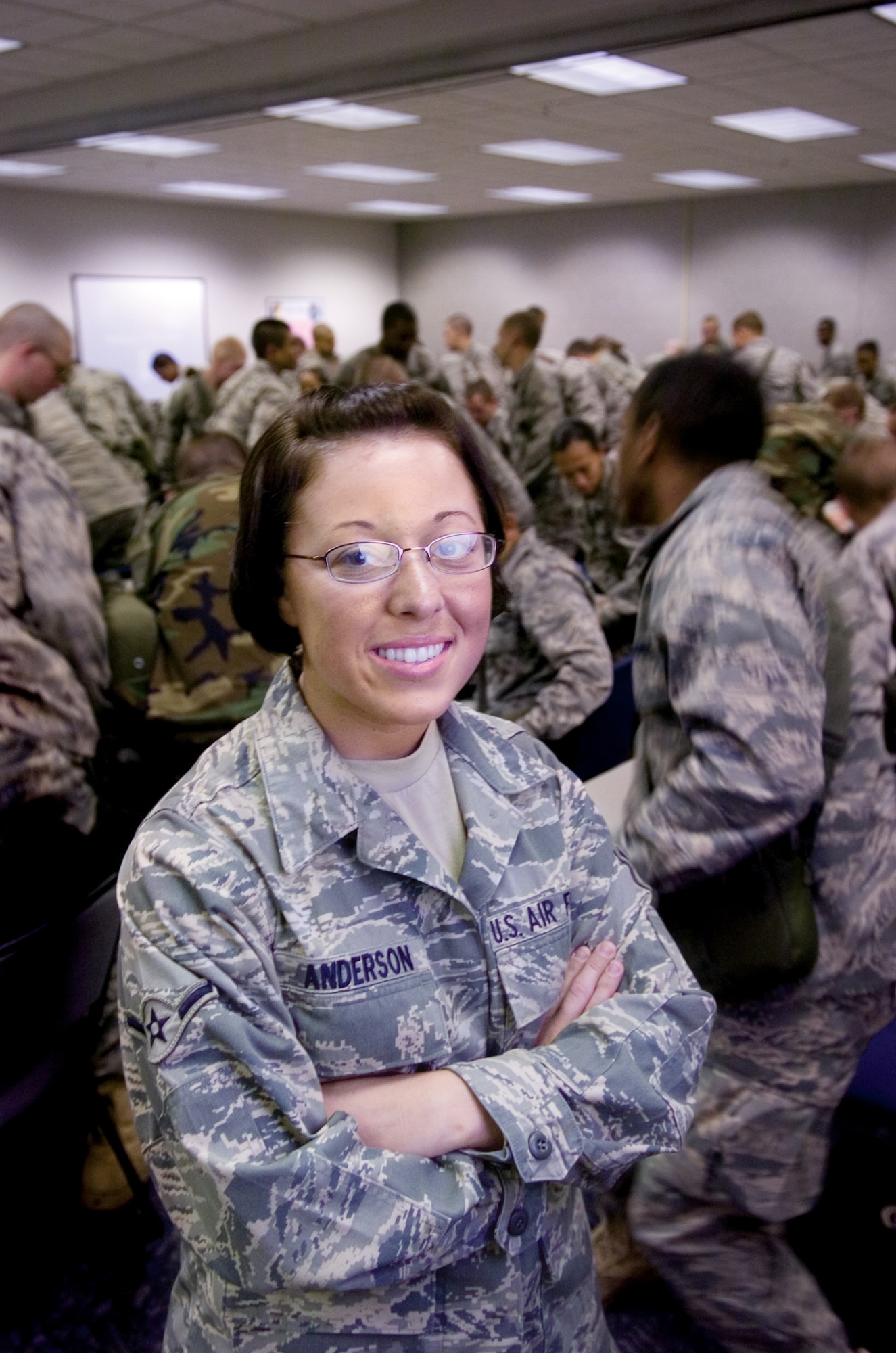 Airman Kelly Anderson has never voted. But she realizes her vote does matter, so she'll cast her ballot in the November 2008 elections. (U.S. Air Force photo/Lance Cheung
)