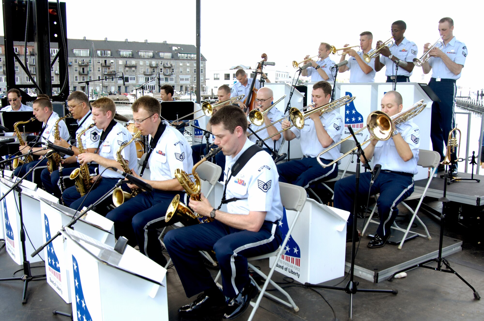 HANSCOM AFB, Mass. – Members of the Air Force Band of Liberty’s Big Band ensemble perform during Boston’s ParkARTS Waterfront Concert Series at Christopher Columbus Park June 21. (U.S. Air Force photo by Linda LaBonte Britt.)