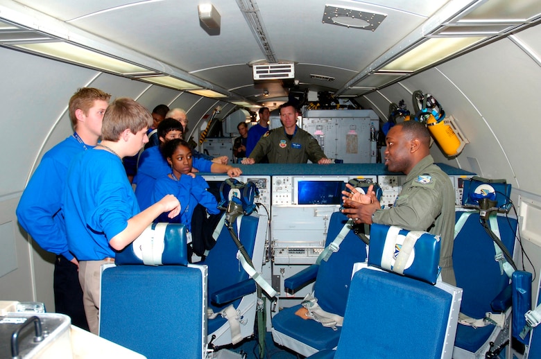 DelQuest students got an up-close look at the inside of an E-3 Sentry and quizzed 552nd ACW members on all aspects of their jobs. Photo compliments of Visual Information.