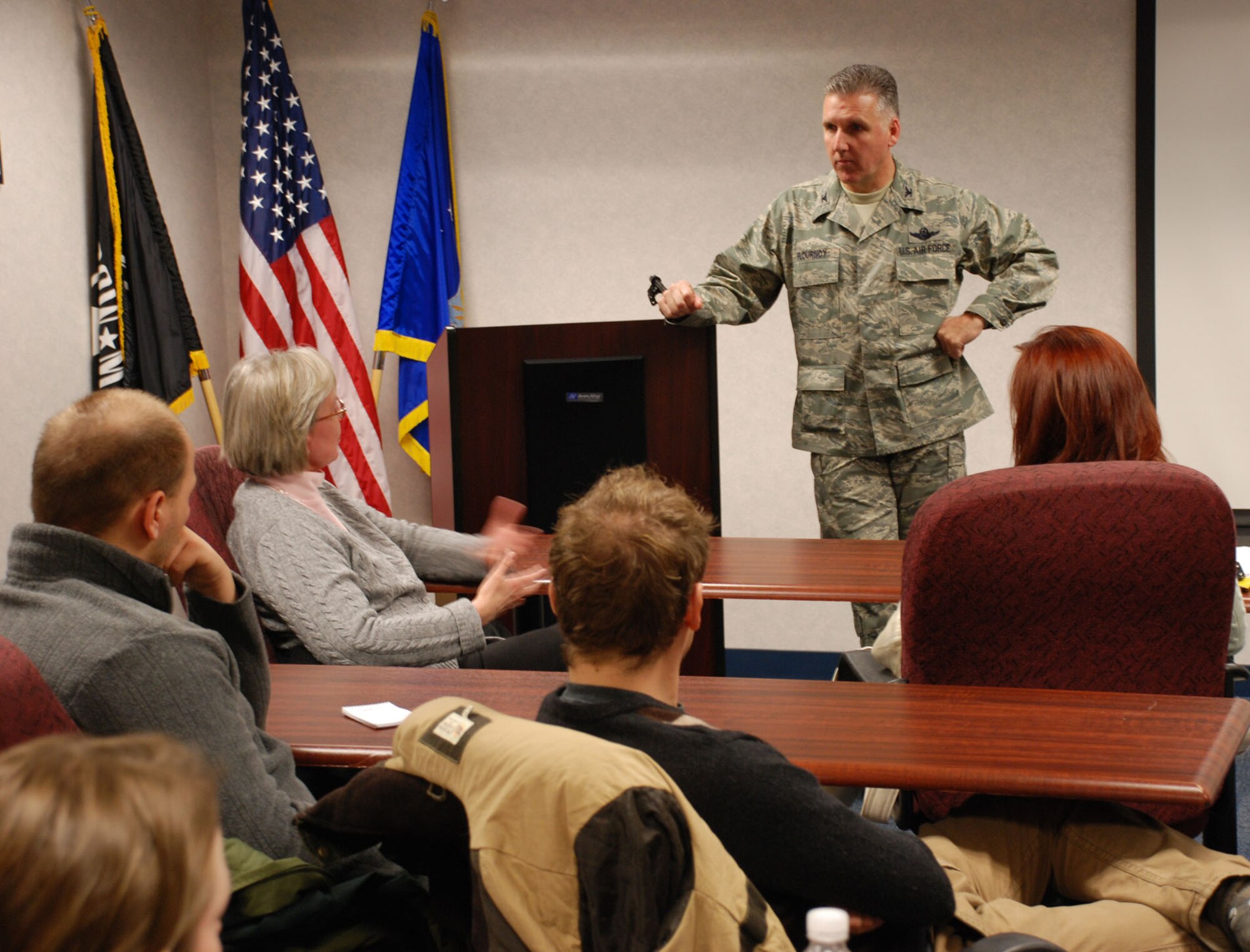 The 932nd Airlift Wing welcomed graduate students and their professor from the University of Illinois on a tour.  The commander of the Air Force Reserve wing at Scott Air Force Base, Col. Jay Flournoy, gave a mission briefing and answered questions during an orientation for both the students and his new wing members.  Photo/Capt. Stan Paregien