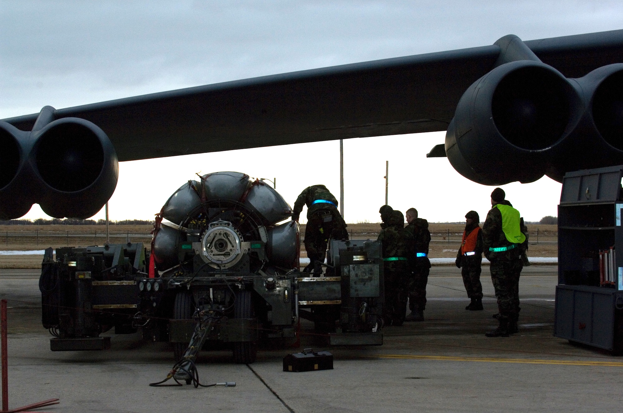 MINOT AIR FORCE BASE, N.D. -- Airmen from the 5th Aircraft
Maintenance Squadron review serial numbers from parts of the B52H
Stratofortress with members of the Nuclear Surety Staff Assistance Visit
team here March 12. The NSSAV team visited the base March 10-14 as part of
preparations for upcoming inspections. (U.S. Air Force photo by
Senior Airman Joe Rivera)