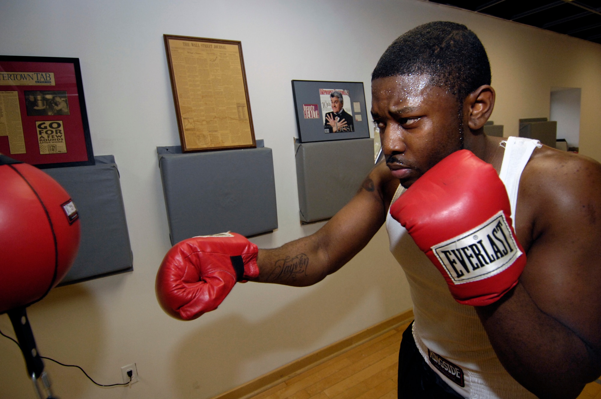 HANSCOM AFB, Mass. – Jay Chapman, maintains a protective stance as he punches a speed bag during an amateur, Olympic-style boxing class. Boxing classes are now being taught at the Fitness and Sports Center by Greg Leschishin, 66th Services Squadron School Age program assistant and USA Boxing coach and official.  Classes are available in group, semi-private and private formats. (U.S. Air Force photo by Mark Wyatt)