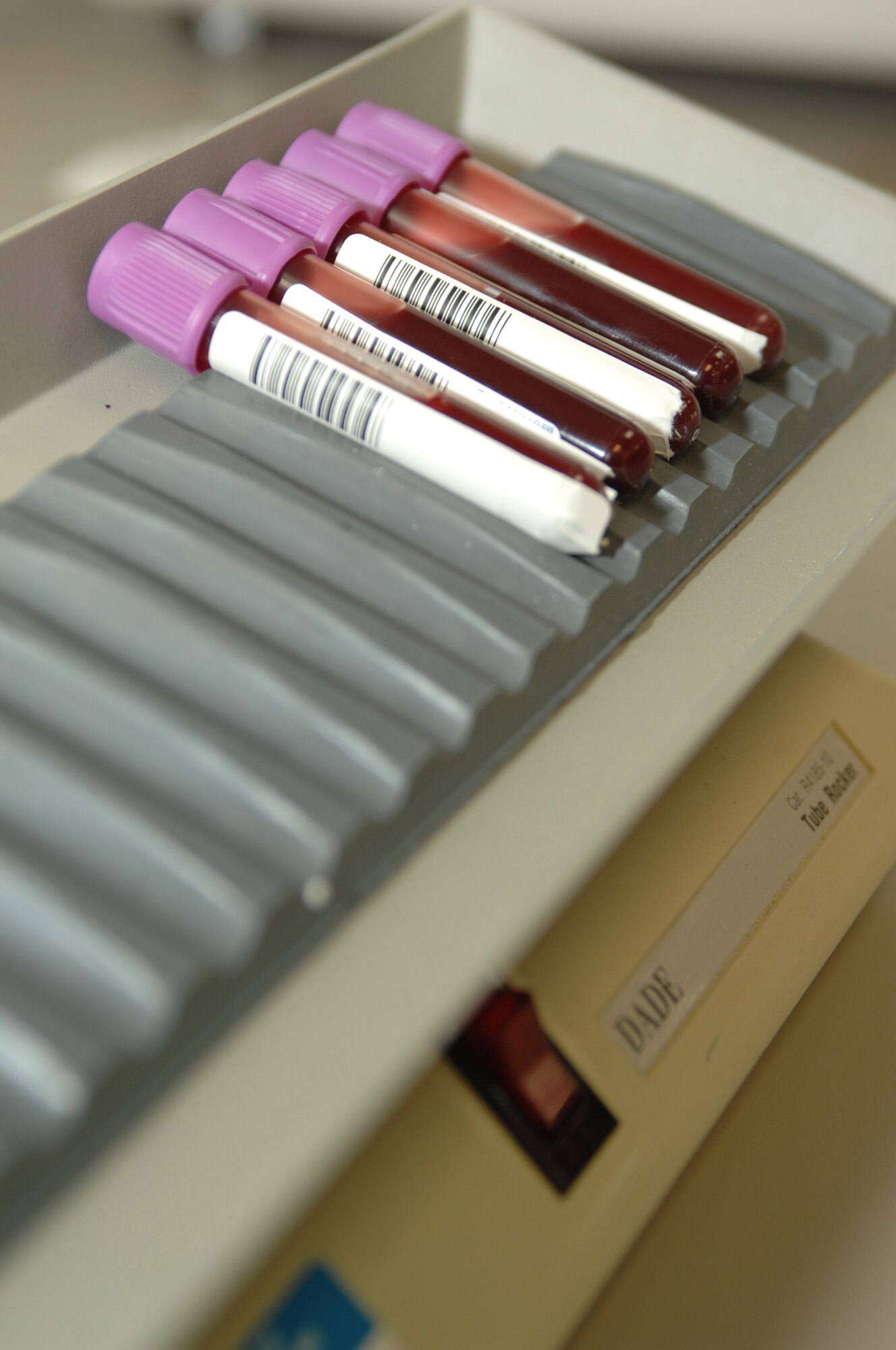 DYESS AIR FORCE BASE, Texas -- A medical rocker mixes blood evenly to make sure that the anti-coagulant distributes evenly at the 7th Medical Group Lab, March 10. If blood sits for too long it will clot and it can not be tested. (U.S. Air Force photo by SrA Courtney Richardson)