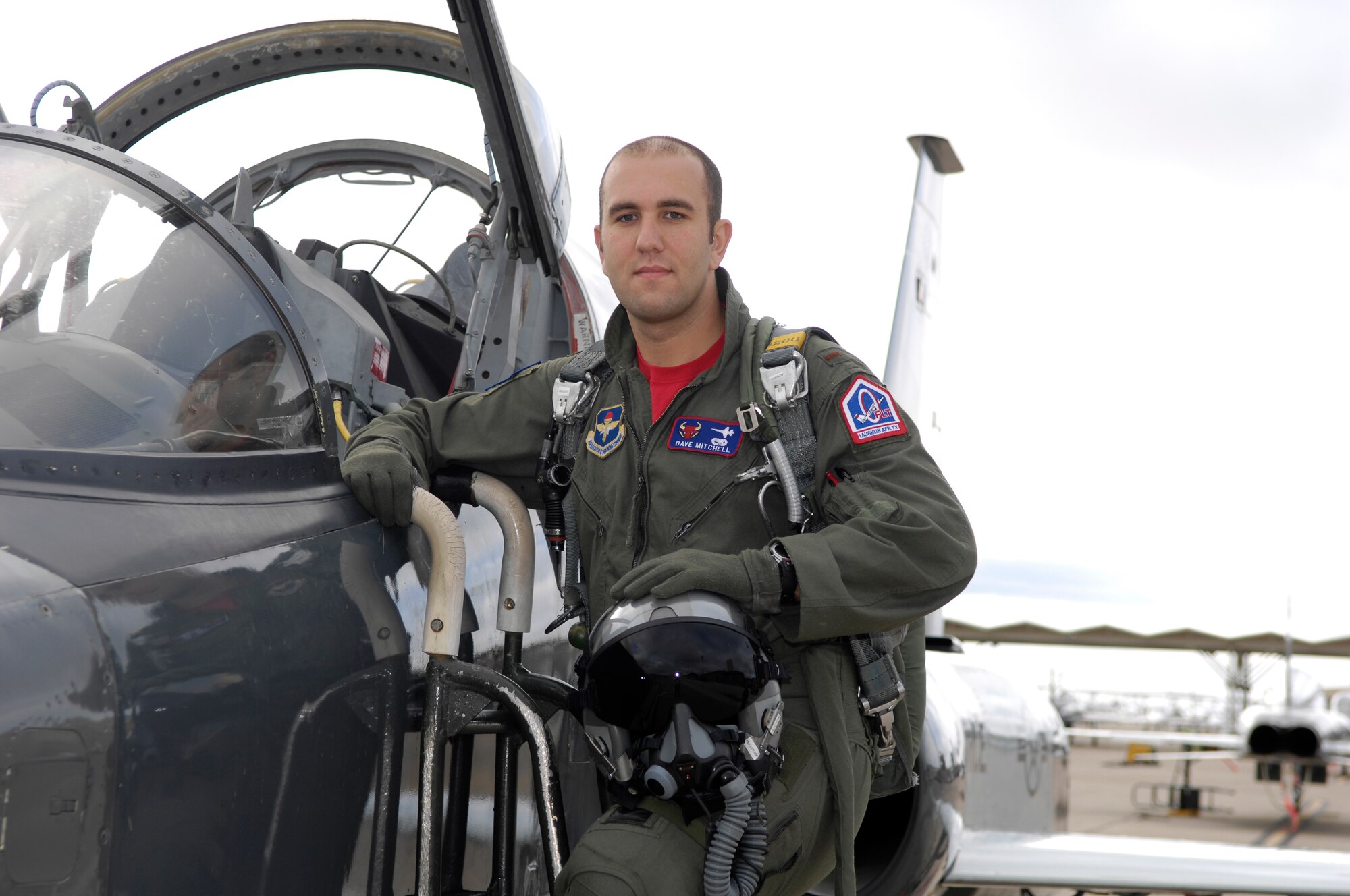 Second Lieutenant David Mitchell, a 62nd Fighter Squadron student pilot who was killed during a training mission Mar. 14, was honored at Luke Air Force Bae, Ariz., Tuesday during a memorial service in which family, friends and fellow wingmen described him as an aspiring fighter pilot, natural leader and devoted family man.