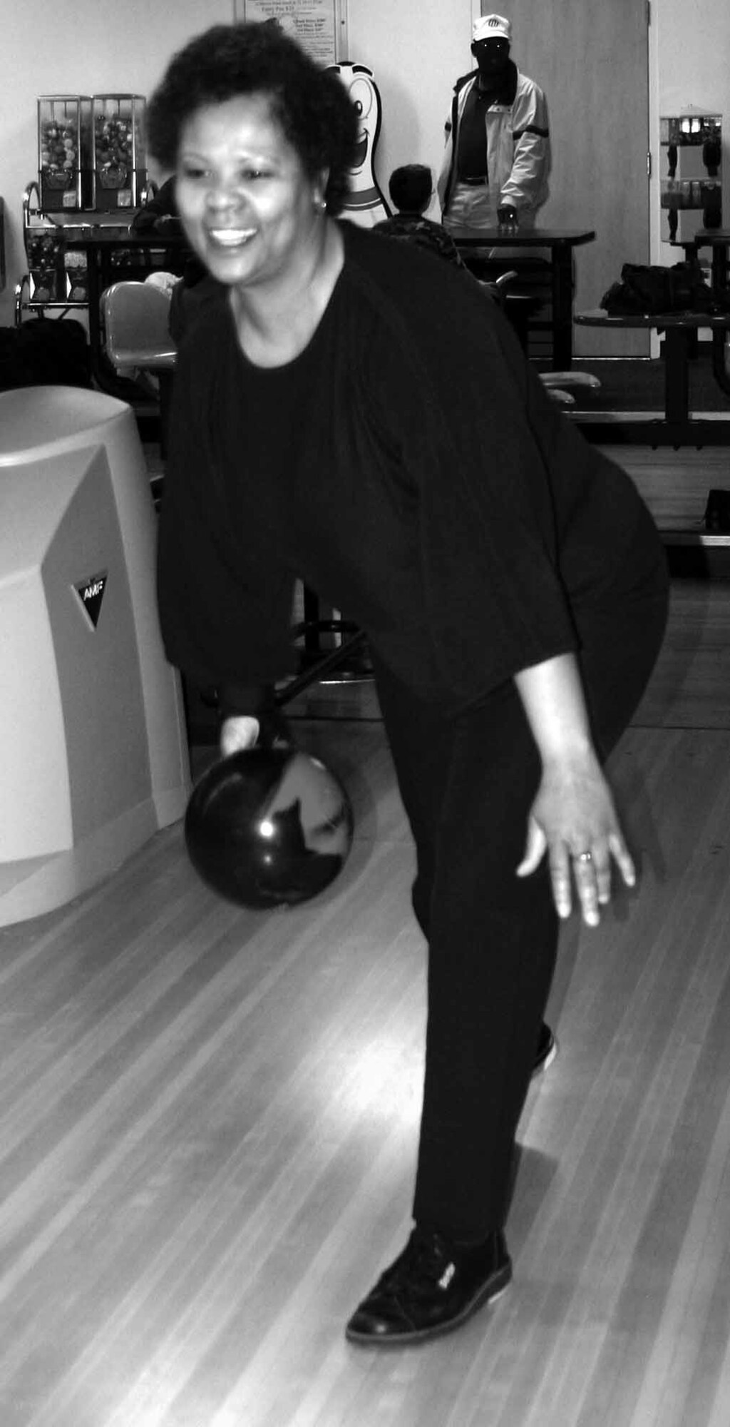 Rhonda Wright, logistics management specialist with the 848th Combat Sustainment Group, bowled an 823 series at the Tinker Bowling Center Feb. 28.  She bowled a 246-277-300 for an 823 tying the center's high series score in history (Men 823/Women 781).  Ms. Wright has received many accolades in the sport with four sanctioned 300 games, a 299 game, numerous 700 series, numerous 11 in roll plaques and the lifetime achievement award from WIBC for city high average (217) in 2006.  (Air Force photo by Kimberly Woodruff)