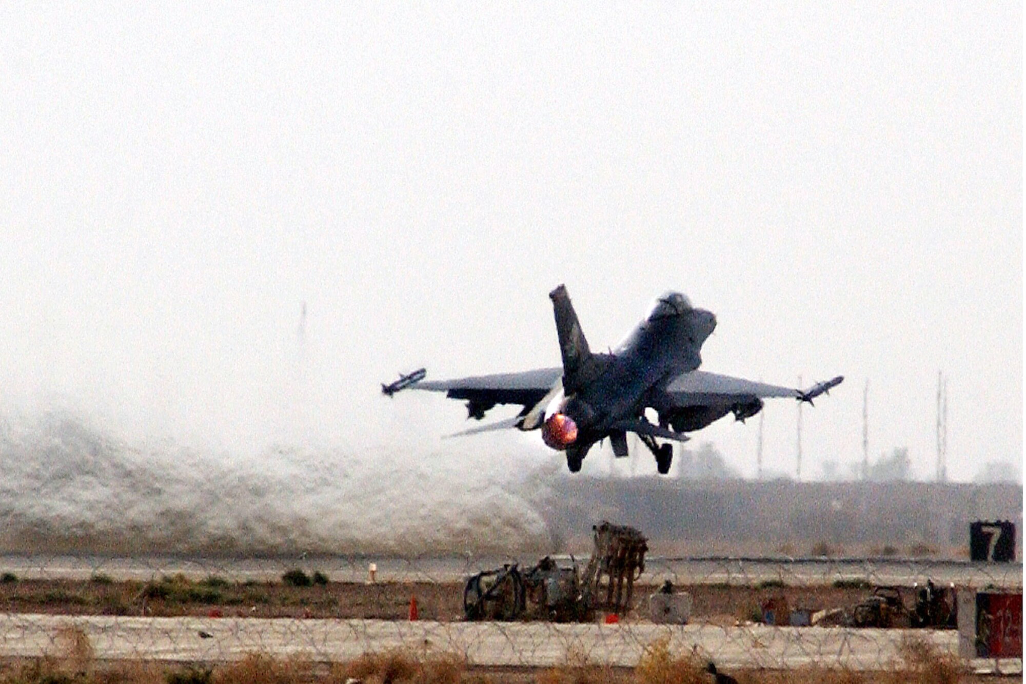 An F-16 Fighting Falcon takes off for a combat mission from Balad Air Base, Iraq. (U.S. Air Force photo/Senior Airman Olufemi A. Owolabi)  
