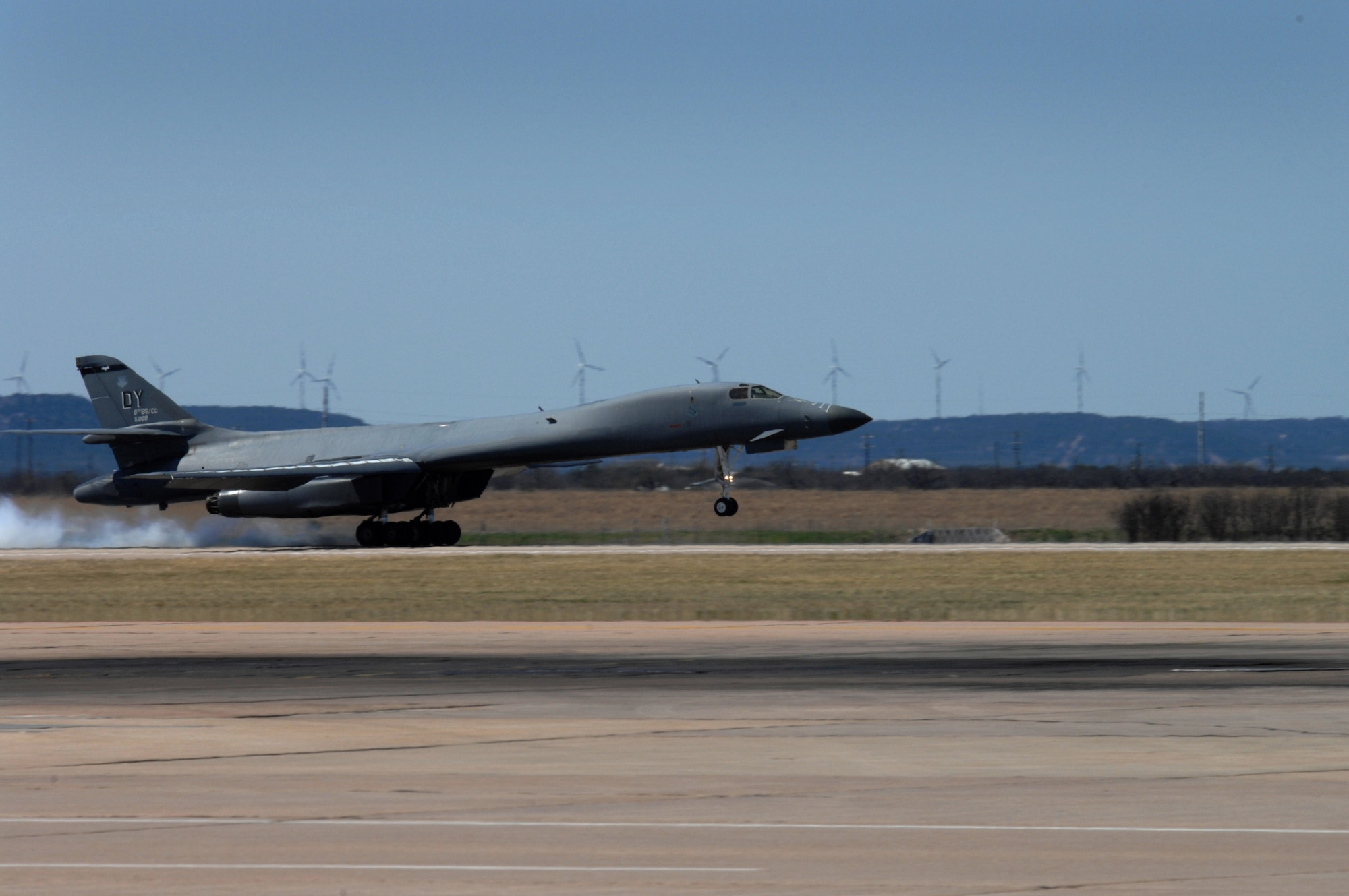 A B-1B Lancer lands after becoming the Air Force's first aircraft to fly at the supersonic speed using a 50/50 blend of synthetic and petroleum fuel March 19 at Dyess Air Force Base, Texas. The supersonic flight occured over the White Sands Missile Range airspace in south-central New Mexico, but took off from Dyess AFB. (U.S. Air Force photo/Airman 1st Class Jennifer Romig) 