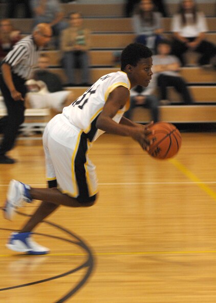 Capt. Jamila Hodges, 2008 United States Air Forces in Europe Women's Basketball Championship Tournament most valuable player, sprints down court for a break-away during the tournament, March 8. Captain Hodges was selected by coaches from every team in the tournament for the award. (U.S. Air Force photo/Airman 1st Class Tabitha M. Mans) 