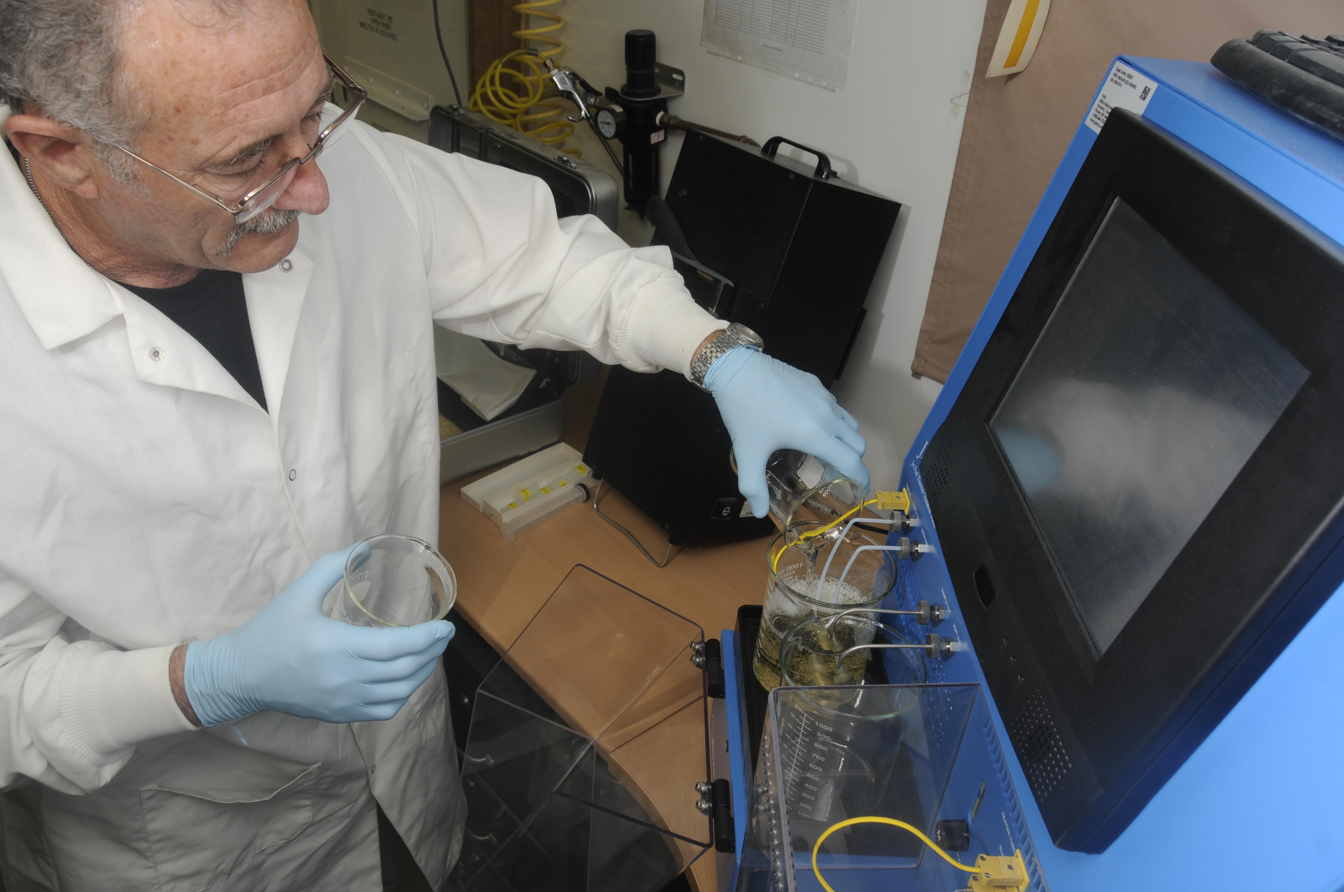 Aerospace fuels laboratory keeps mission flowing > U.S. Air Forces