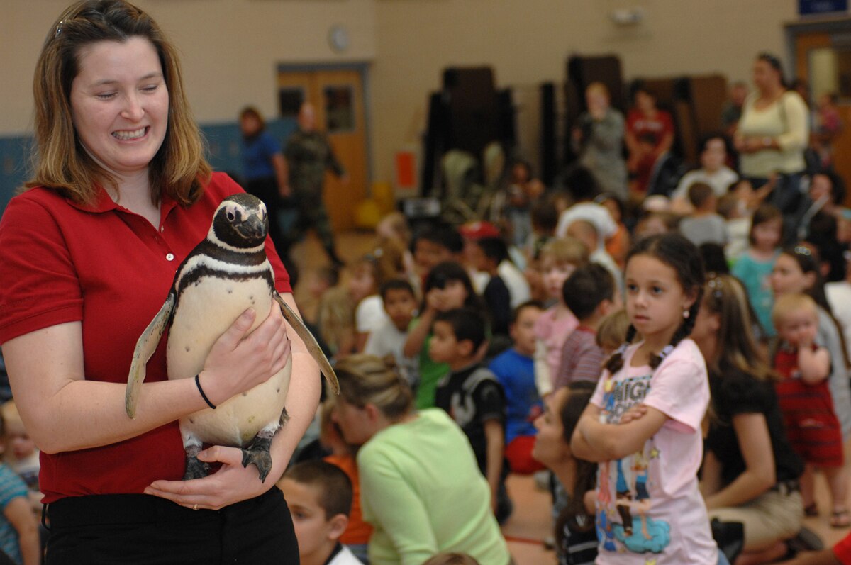 SeaWorld's "World of Discovery Tour" brings cheer to Nellis children