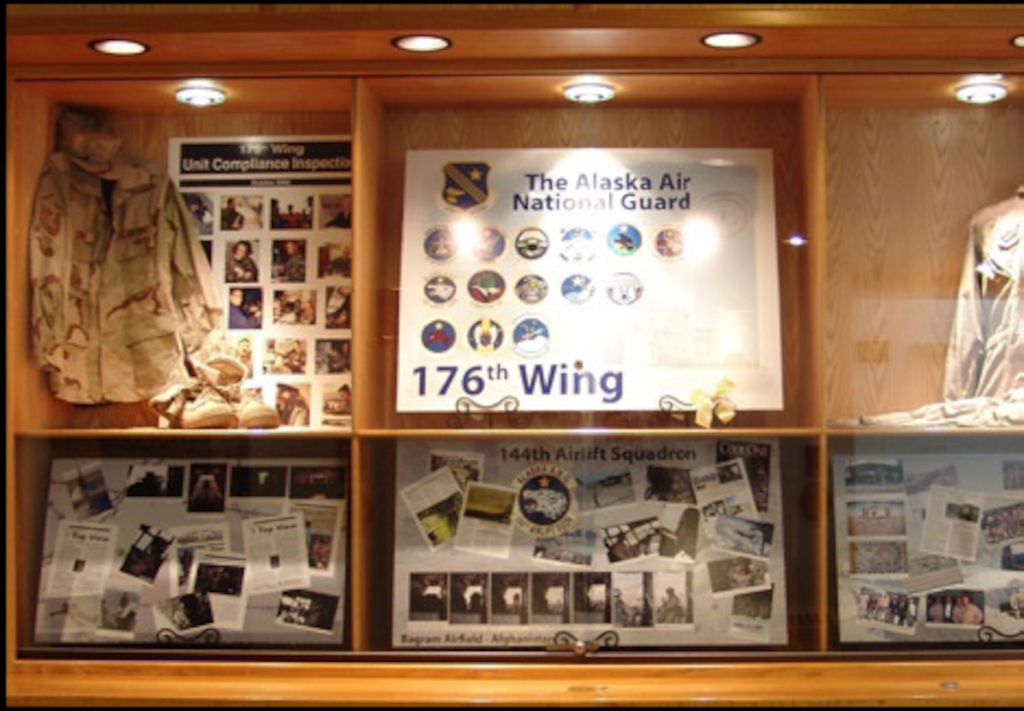 From October 2006 through December 2006, this exhibit at the Anchorage Readiness
Center on Ft. Richardson highlighted an inspection of the 176WG, and a deployment
of the 144AS. Photo by MSgt. Robert M. Braley, Jr.
