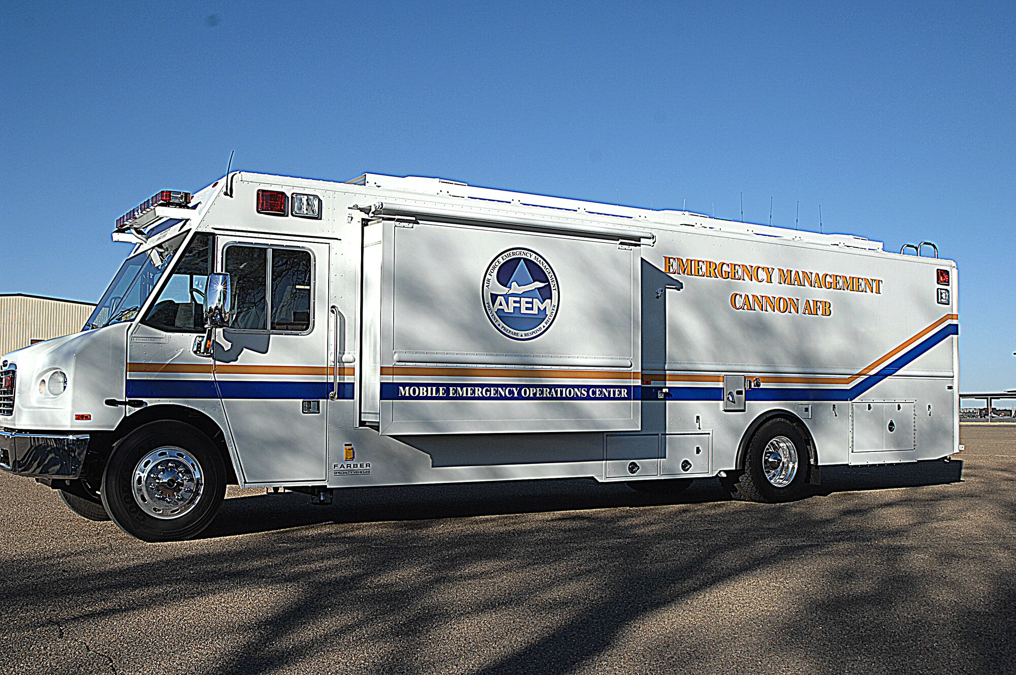 CANNON AIR FORCE BASE, N.M. -- The Mobile Emergency Operations Center made its presence here official on March 27 and will provide commanders with on-site capabilities during emergency situations such as fires or crashes. The 39-foot, 26,000 pound vehicle will also provide assistance to other bases such as Luke AFB, Ariz. (Air Force photo/Greg Allen)