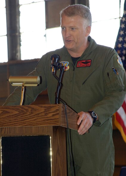 Lt. Col. Joel C. Rush addresses the crowd before reliquishing command of the 82nd Aerial Target Squadron during a change of command ceremony March 21, 2008, at Holloman Air Force Base, N.M. (U.S. Air Force photo/Airman 1st Class Michael J. Means )