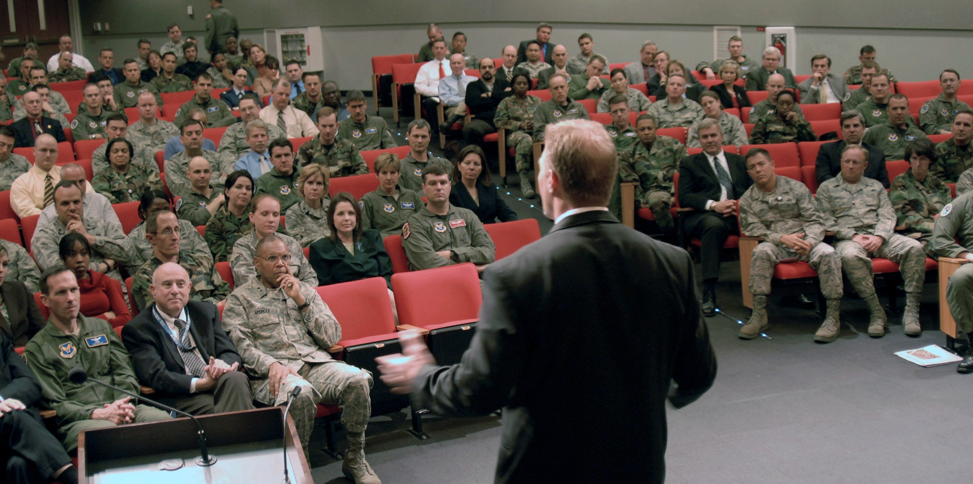 Chad Hennings, a former A-10 pilot and Dallas Cowboy speaks to Airmen at the Pentagon March 27. Mr. Hennings is a motivational speaker and discussed the challenges of balancing career and family as well as his life experiences in the Air Force and the NFL. (U.S. Air Force photo/Staff Sgt. J.G. Buzanowski)