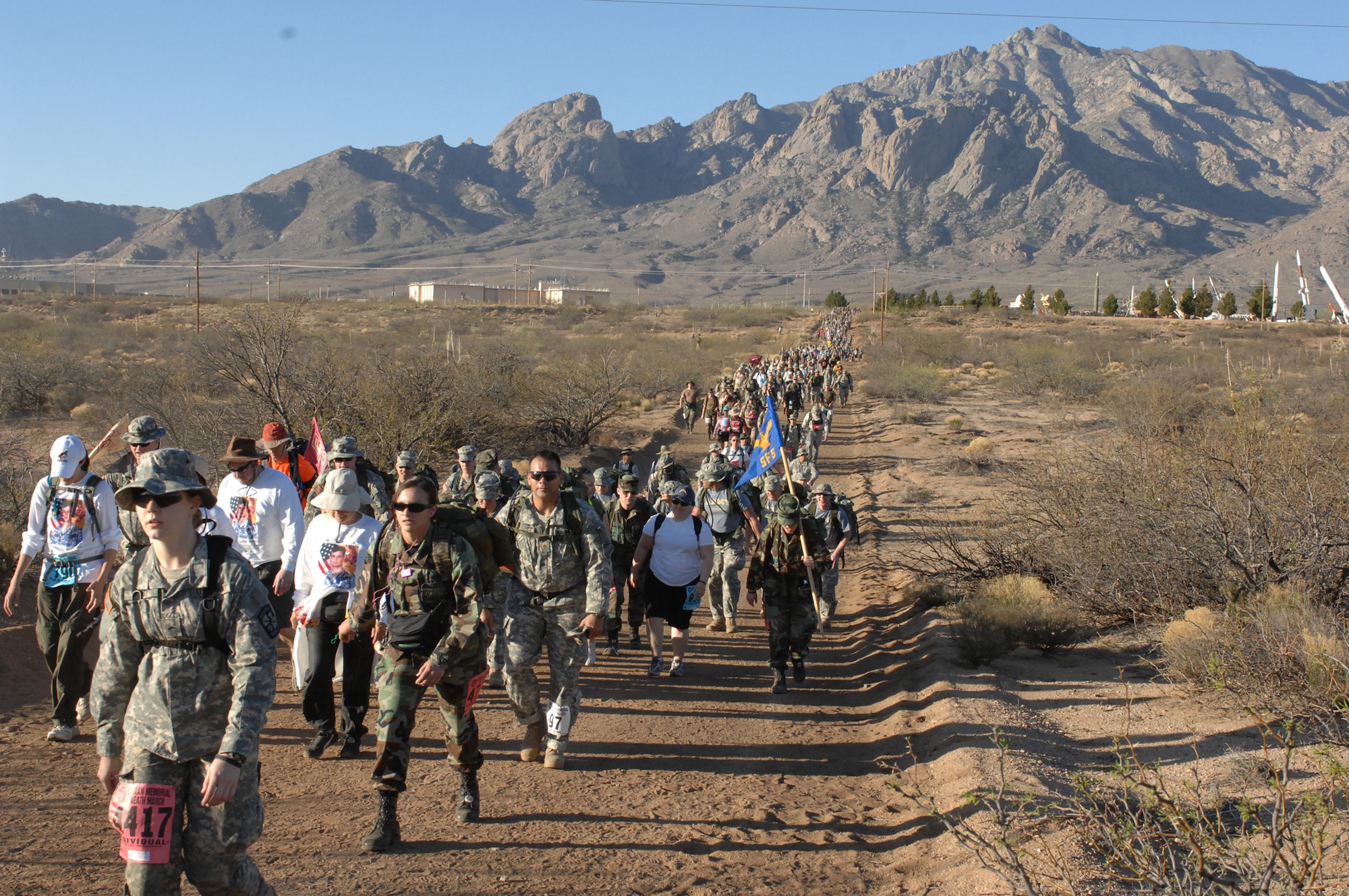 WHITE SANDS MISSILE RANGE, N.M. -- The 19th Annual Bataan Memorial Death March on March 30 paid tribute to the men who died as well as those who survived the death march and captivity during World War II. More than 4,400 military men and women from 50 states, territories and from around the world participated in the 19th annual event. (U.S. Air Force photo/Greg Allen)