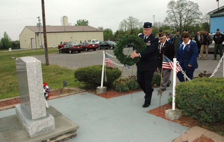 MCGUIRE AIR FORCE BASE, NJ - 514th Air Mobility Wing Reserve Commander Colonel James Kerr, lays a wreath at the Burlington Country Veterans of Foreign War Memorial in honor of Loyalty Day.  (U.S. Air Force Photo/Master Sergeant Chuck Kramer)