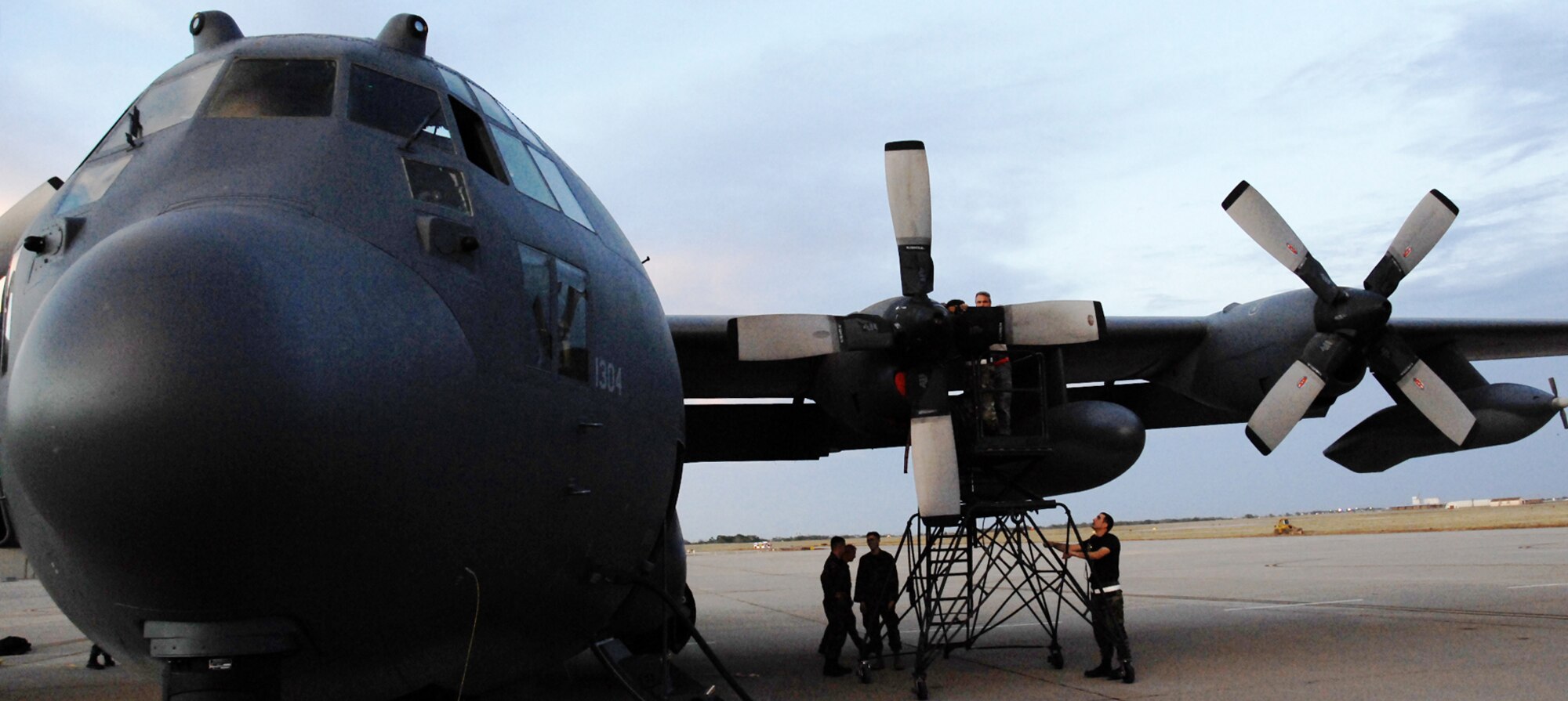 CANNON AIR FORCE BASE, N.M.-- Airmen from the 27th Special Operations Aircraft Maintenance Squadron perform a pre-flight inspection on an MC-130W Combat Spear in preparation for a night flying mission April 29.  The MC-130W performs missions primarily at night to reduce operational risk. (U.S. Air Force photo/Airman 1st Class Liliana Moreno)  