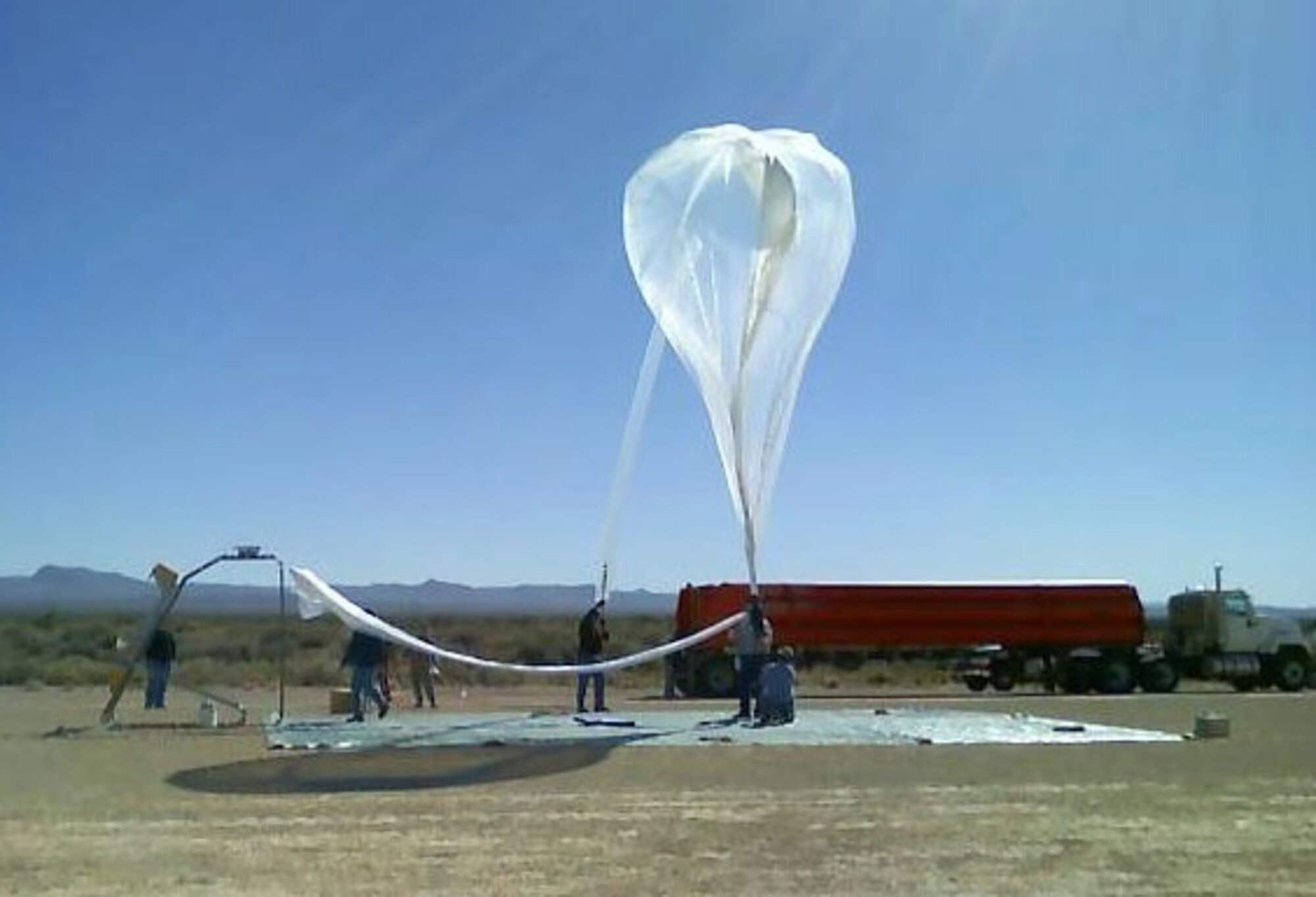 High-Altitude Return Vehicle launch stand and balloon