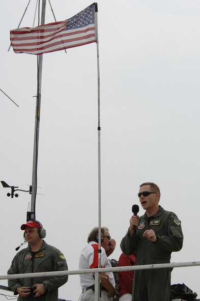 BARKSDALE AIR FORCE BASE, La. -- Col. Robert Wheeler, 2d Bomb Wing commander, welcomes visitors of the 2008 Defenders of Liberty Airshow during the opening ceremony here May 10. (U.S. Air Force photo by Airman 1st Class Benjamin McWha)