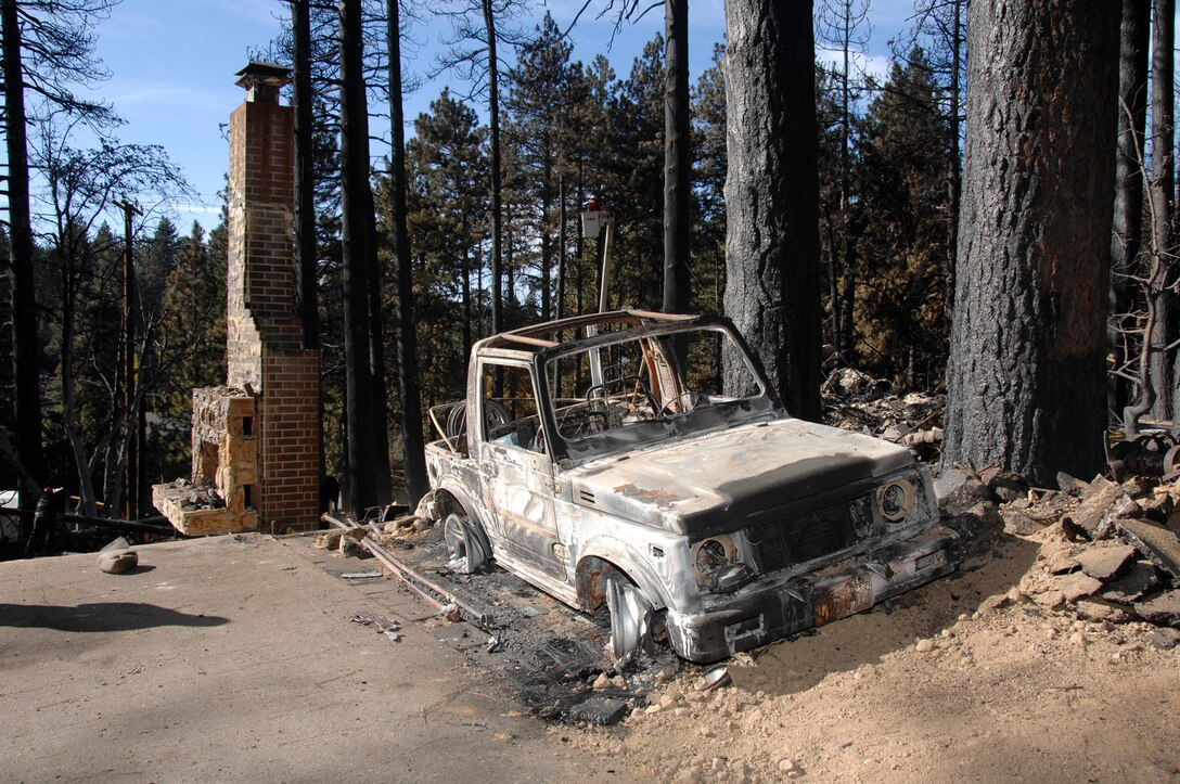 Approximately 2400 homes were devastated by the Southern California fires.  The firestorm swept through the area, leaving some homes, vehicles, and landscaping unscathed, while other owners weren't as fortuate. (U.S. Air Force photo/Master Sgt Dan Kacir)