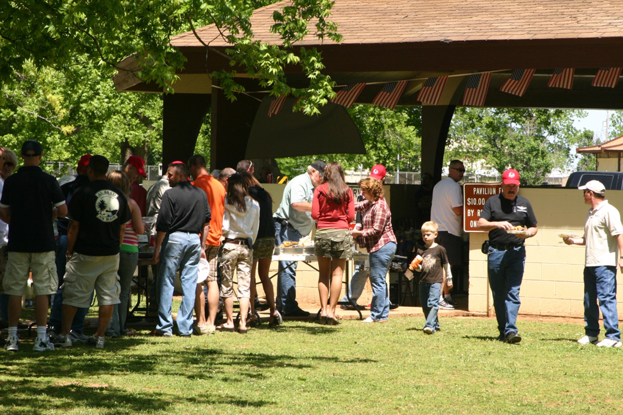 Family and friends of the 307th Red Horse Squadron and 360th Chemical Army Guard unit enjoy a welcome home picnic at Mike Woods Park in Bossier City, LA,  Saturday, May 3, 2008. The event was arranged in part by Curley Huddleston and  VFW Post 5951 for members of both units who recently returned from service in Iraq. (U.S. Air Force photo/Tech. Sgt. Jeffrey S. Walston)