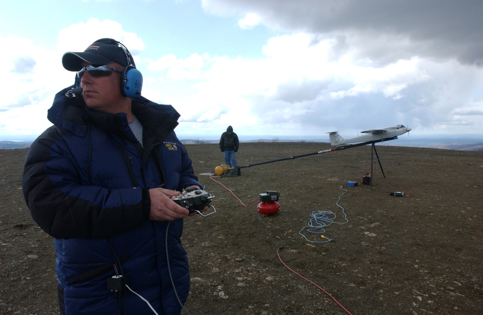 EIELSON AIR FORCE BASE, Alaska – Red Jensen, chief pilot for the Arcturus unmanned aerial vehicle, prepares to launch the prototype UAV during Northern Edge 2008, at a test site in the Pacific Alaska Range Complex. The Arcturus UAV is a brainchild of the Air Force Research Laboratory and is designed for a myriad of aerial reconnaissance, monitoring and communications duties. Photo by Marine Sgt. Rocky Smith 