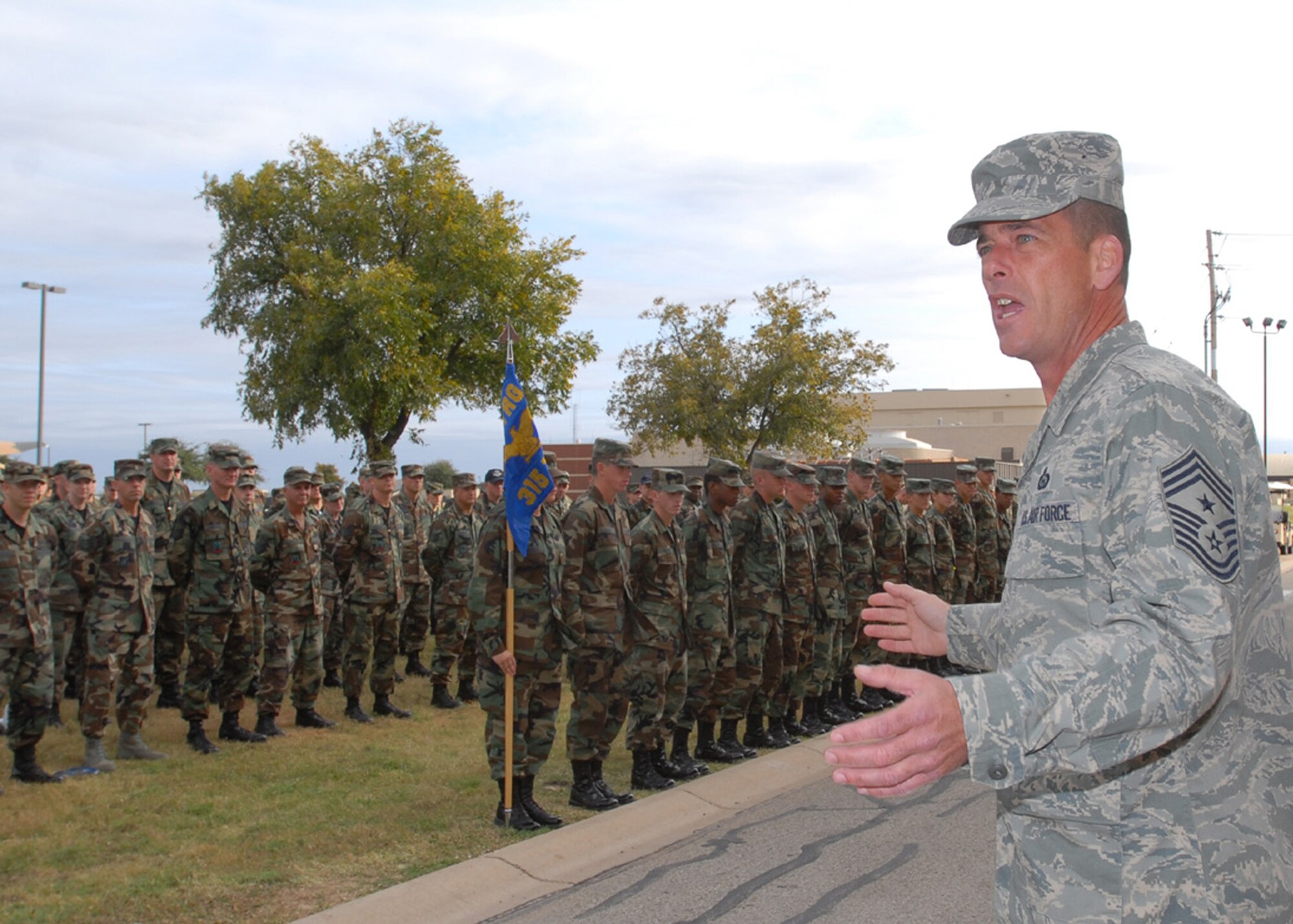 Chief Master Sgt. Paul Moreau, 17th Training Wing command chief master sergeant, talks to members of the 315th Training Squadron moments prior to end of the duty-day Nov. 11, 2007. Chief Moreau has been selected to serve as the new command chief for 2nd Air Force at Keesler Air Force Base, Miss. (U.S. Air Force photo by Tech. Sgt. Gina O’Bryan)