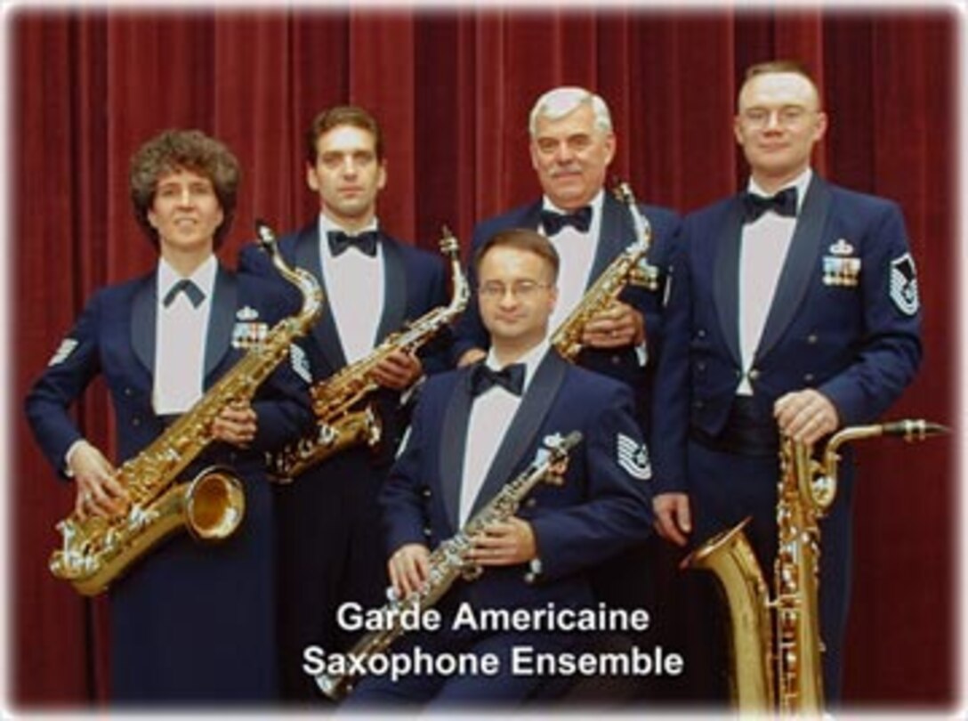 560 Band - Saxophone Quartet