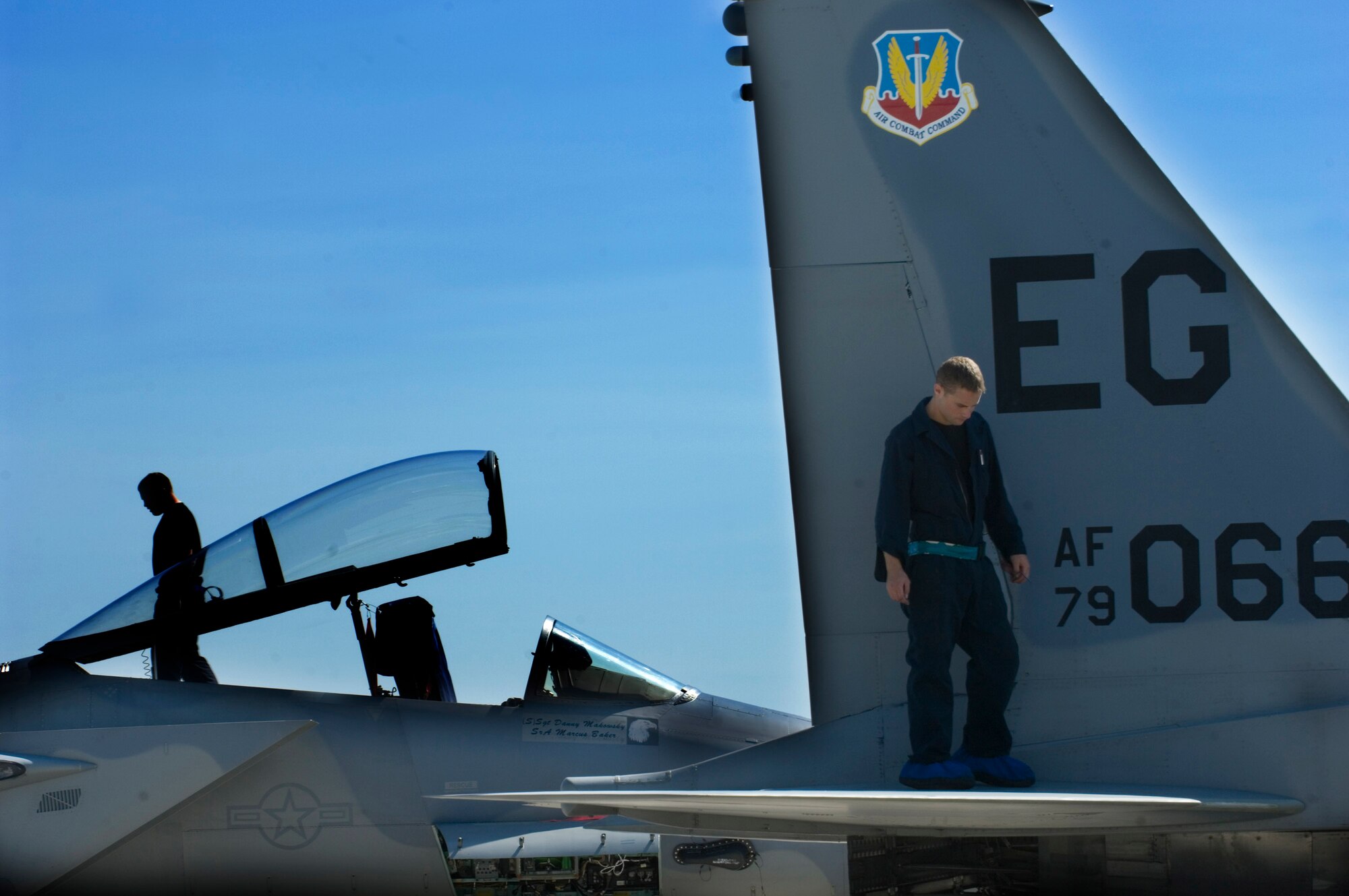 33rd Aircraft Maintenance Squadron maintainers from Eglin Air Force Base, Fla., perform post-flight inspections during a Maple Flag exercise. Maple Flag 41 is a four-week international air combat exercise held annually at 4 Wing Cold Lake, Alberta, Canada. The exercise provides Canadian and allied aircrew with realistic training in a modern simulated air combat environment, and it emphasizes air operations involving large package coalition forces. (U.S. Air Force photo/Master Sgt. Cecilio Ricardo)