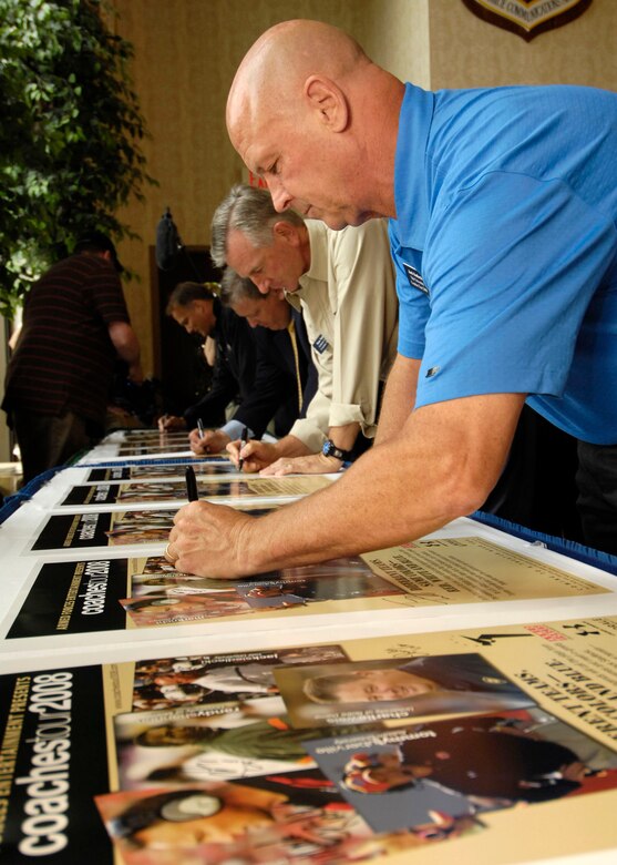 College jack off club  43 New Porn Photos