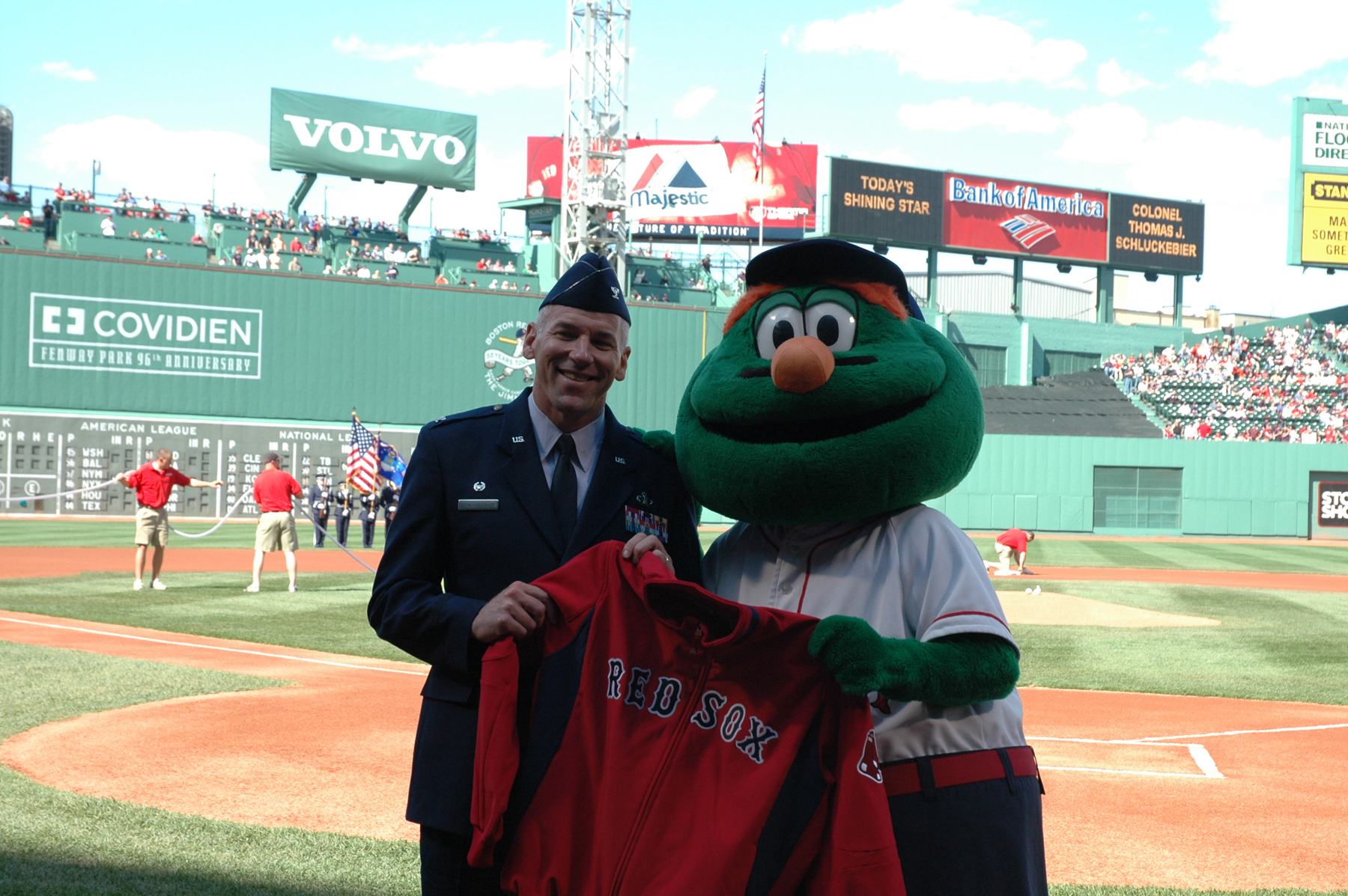 Red Sox salute Armed Forces > Hanscom Air Force Base > Article Display