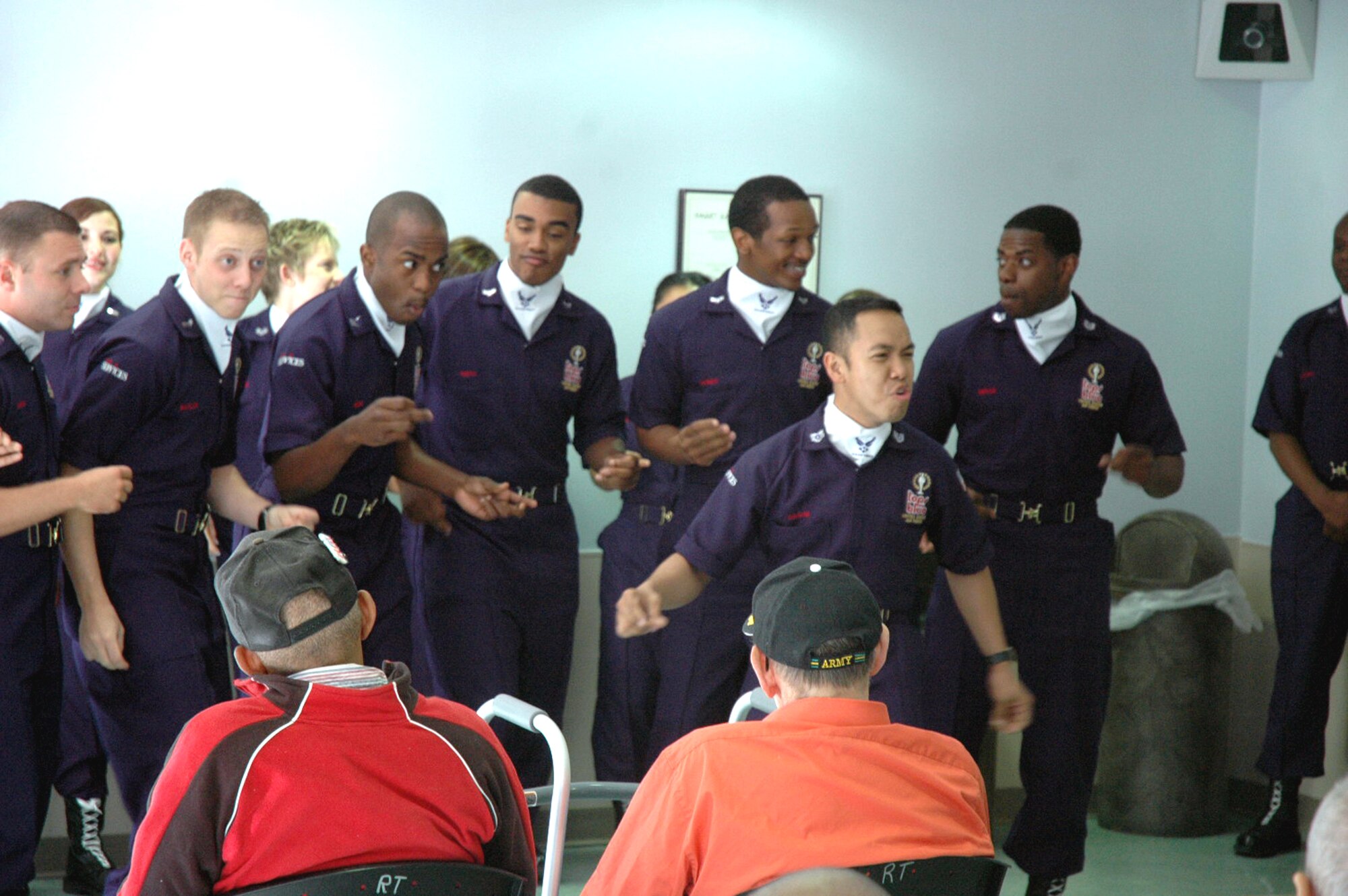 Airmen from the Air Force Services' Tops in Blue of San Antonio, Texas, sing for veterans at the Veterans Affairs Nursing Home care unit in Philadelphia May 29, 2008, as part of activities for Air Force Week in Philadelphia.  (U.S. Air Force Photo/Tech. Sgt. Scott T. Sturkol)