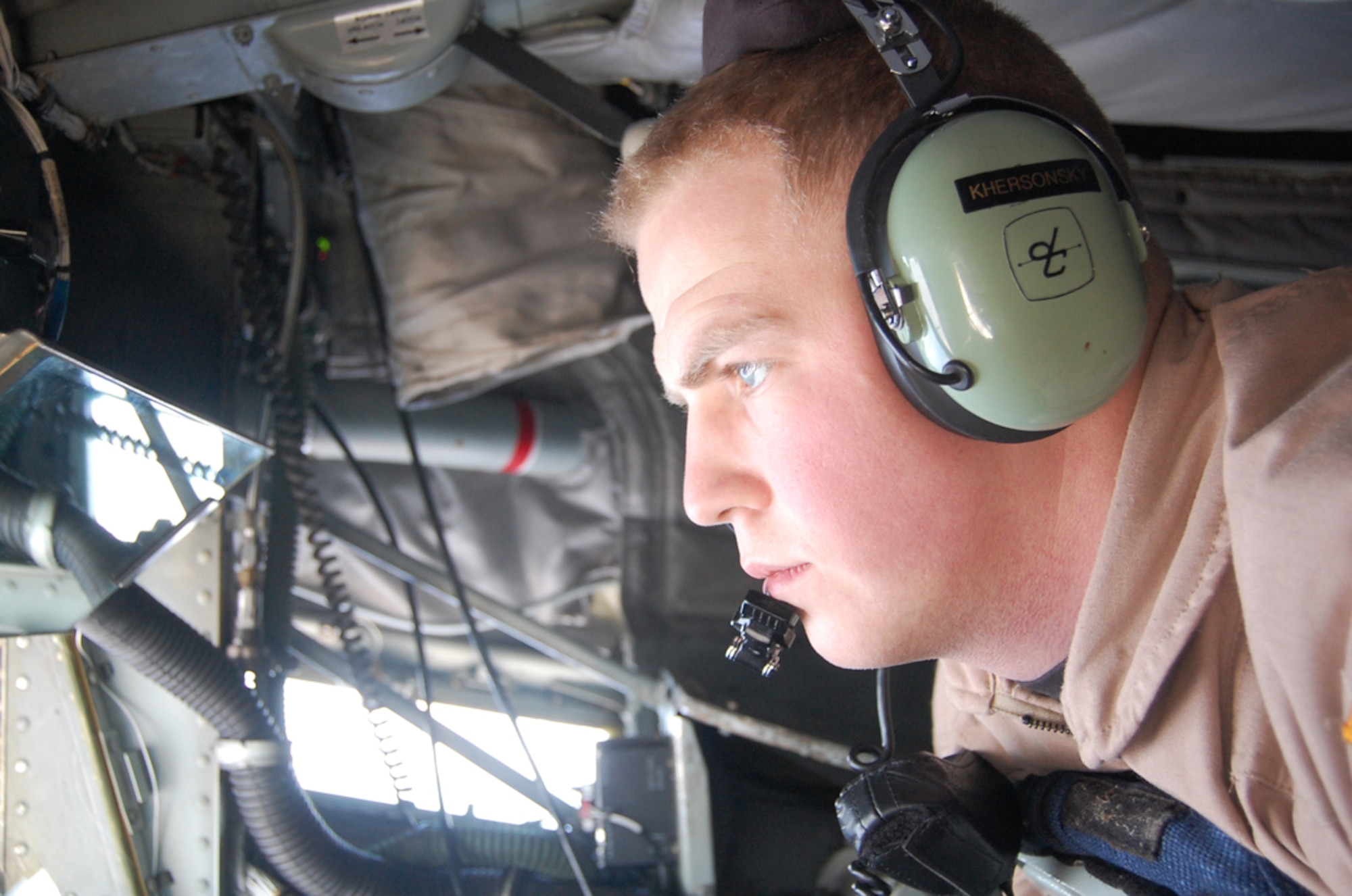 MANAS AIR BASE, KYRGYZSTAN -- Tech. Sgt. Kelman Khersonsky refuels an aircraft over Afghanistan during one of the last refueling missions of his deployment here, Oct. 29. Sergeant Khersonsky was one of more than 100 Pennsylvania Air National Guardsmen that deployed from Pittsburgh's 171st Air Refueling Wing to support operations in Afghanistan. For Sergeant Khersonsky, the month-long deployment was extra special; his daily routine as a KC-135 boom operator took him within sight of his childhood home of Tashkent, Uzbekistan. (Air Force courtesy photo) 