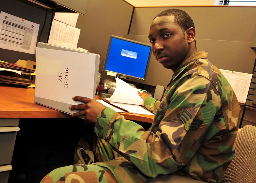 Senior Airman Demond Darden is Warrior of the Week. (U.S. Air Force photo by Senior Airman Elizabeth Rissmiller)