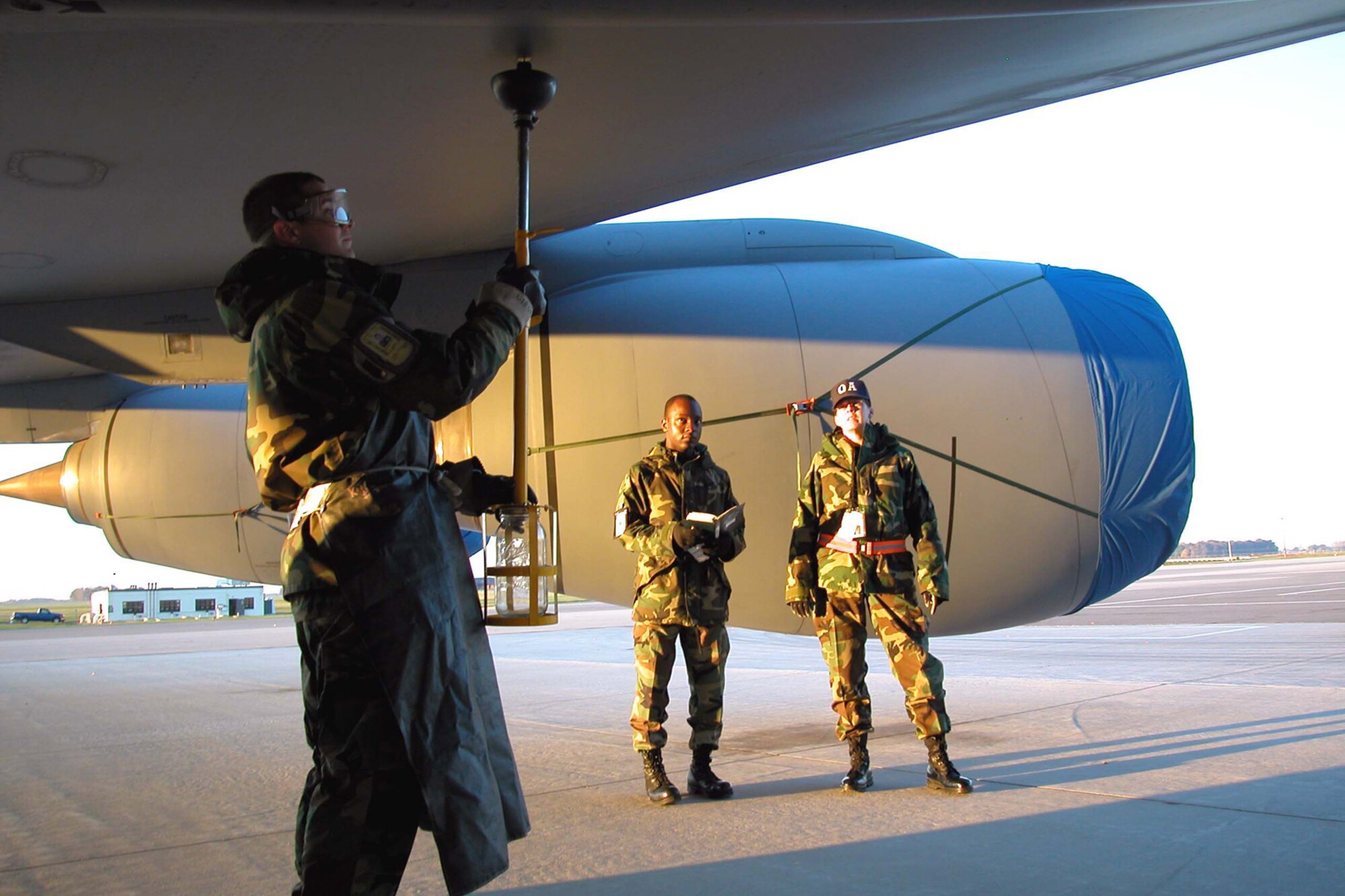 Pulling fuel gt Grissom Air Reserve Base gt Article Display