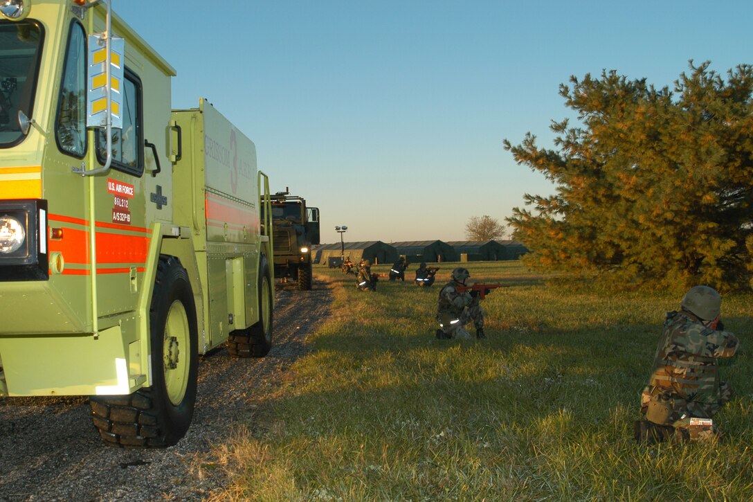 GRISSOM AIR RESERVE BASE, Ind., -- Members of the 434th Civil Engineer Squadron participate in convoy training designed to increase their combat skills.  Participants were instructed on the proper methods of securing the convoy and engaging the enemy. (U.S. Air Force photo/Staff Sgt. Ben Mota)                                