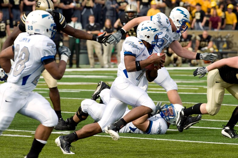 Football Tickets Still Available For Air Force Army Game Nov 7