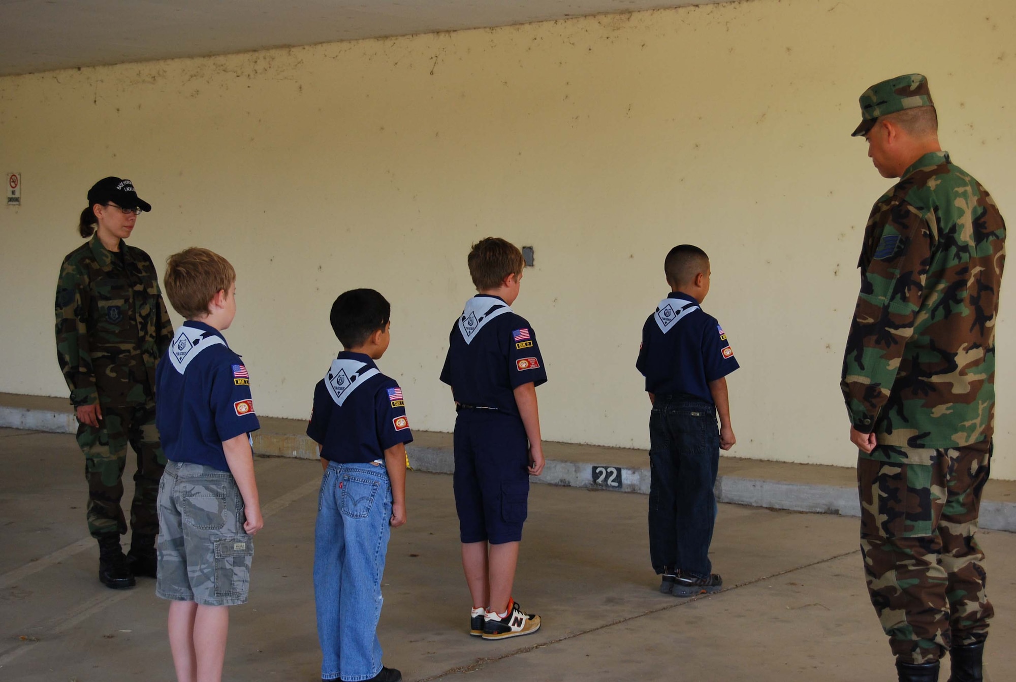 Boy Scout Troop 413 from New Braunfels, Texas spent a few hours learning how to perform basic moves associated with posting the colors. Reservists with the 433rd Airlift Wing, all members of the Lackland Base Honor Guard, volunteered the day to instruct the boys on October 25, 2008. The boys learned proper marching, facing movements and how to carry the rifles and the flags. Wing members said the boys worked hard and showed determination and that they would volunteer to do it again because of the personal satisfaction they gained during the instruction day. Troop 413 also toured the Inter-American Air Forces Academy training aircraft after their training and a park clean-up project on Lackland. (U.S. Air Force Courtesy Photo)