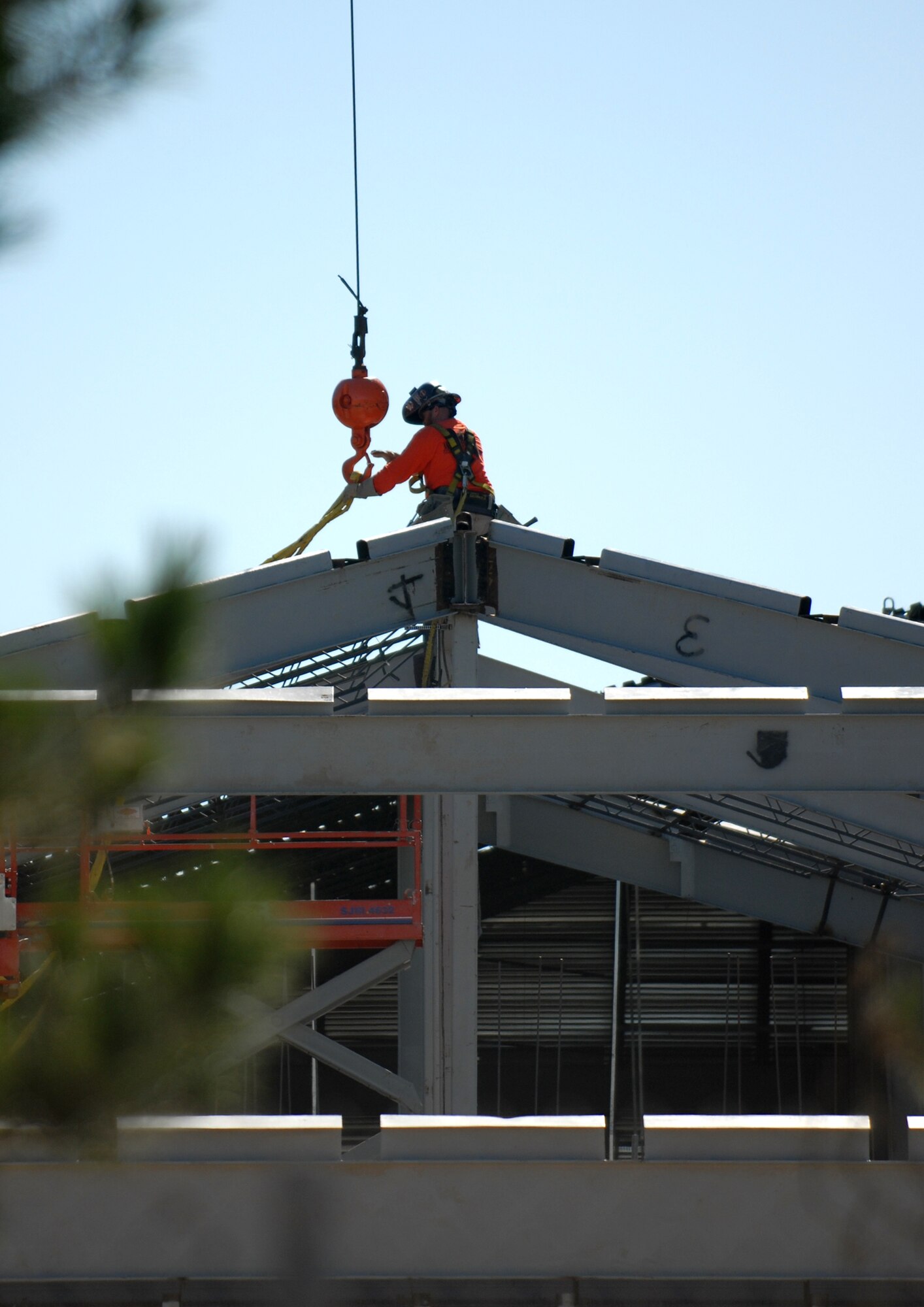 VANDENBERG AIR FORCE BASE, Calif. --  Contractors continue work on the new base gym last Monday. The new facility is scheduled to be completed during the spring of next year. (U.S. Air Force photo / Airman 1st Class Antoinette Lyons)