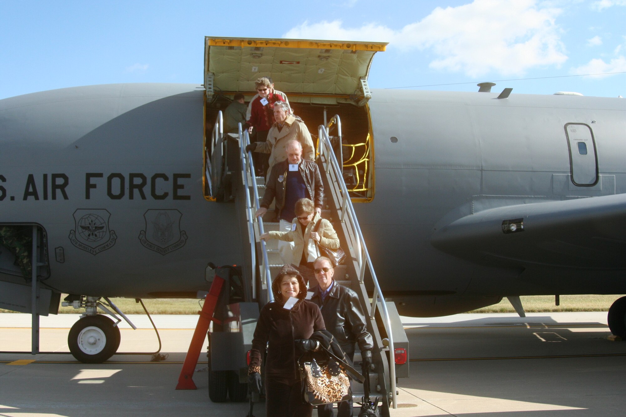 WRIGHT-PATTERSON AFB, Ohio - Civic Leaders from the Barksdale AFB, La. area arrive at Wright-Patterson AFB, Ohio, on a KC-135.  The 445th Airlift Wing hosted the group from the 917th Wing, Barksdale AFB, La.  The purpose of a Civic Leader tour is to familiarize civic leaders with their local Air Reserve Wing's mission and the larger scope of the Air Force Reserve Command. (Air Force photo/Laura Darden)