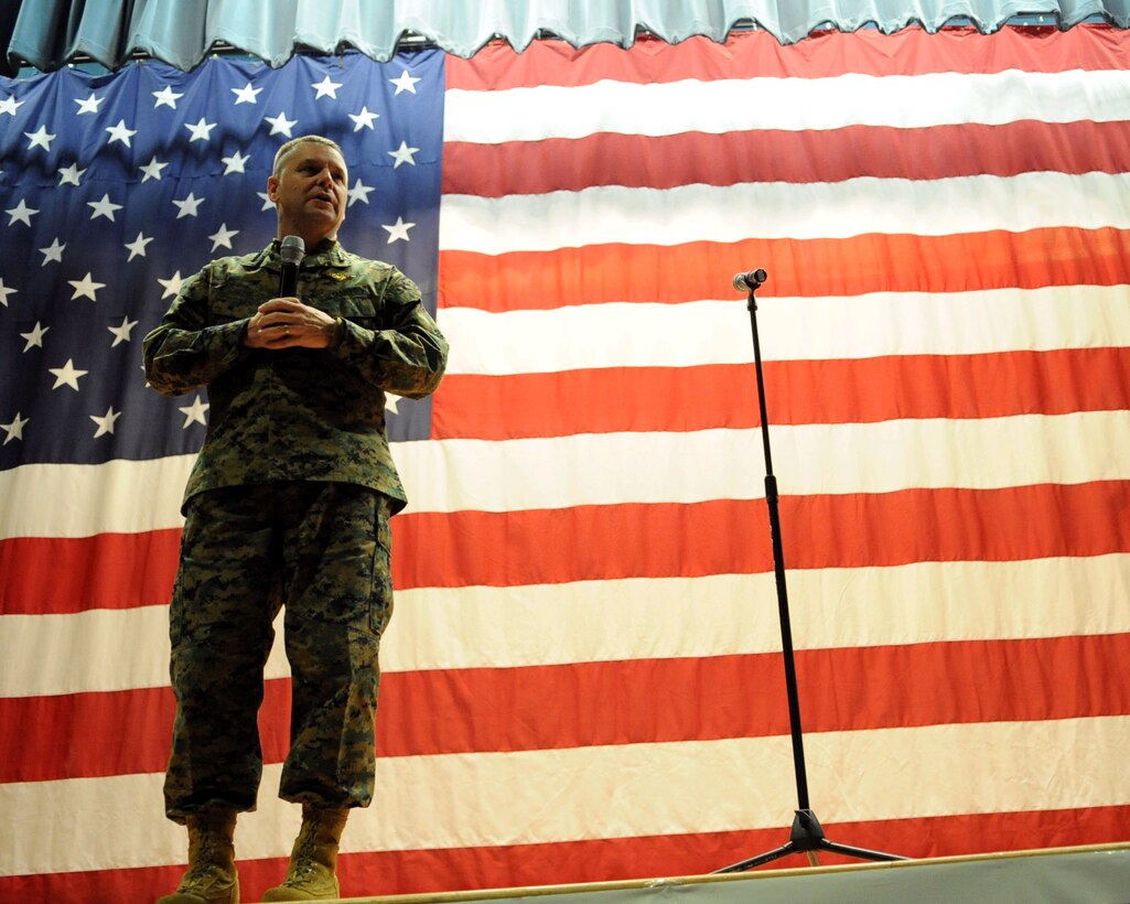 Vice Chairman of the Joint Chiefs of Staff Gen. James E. Cartwright addresses the crowd before a USO performance Nov. 10. Cartwright is on an eight-day, five-country visit to bring USO entertainers to the troops.